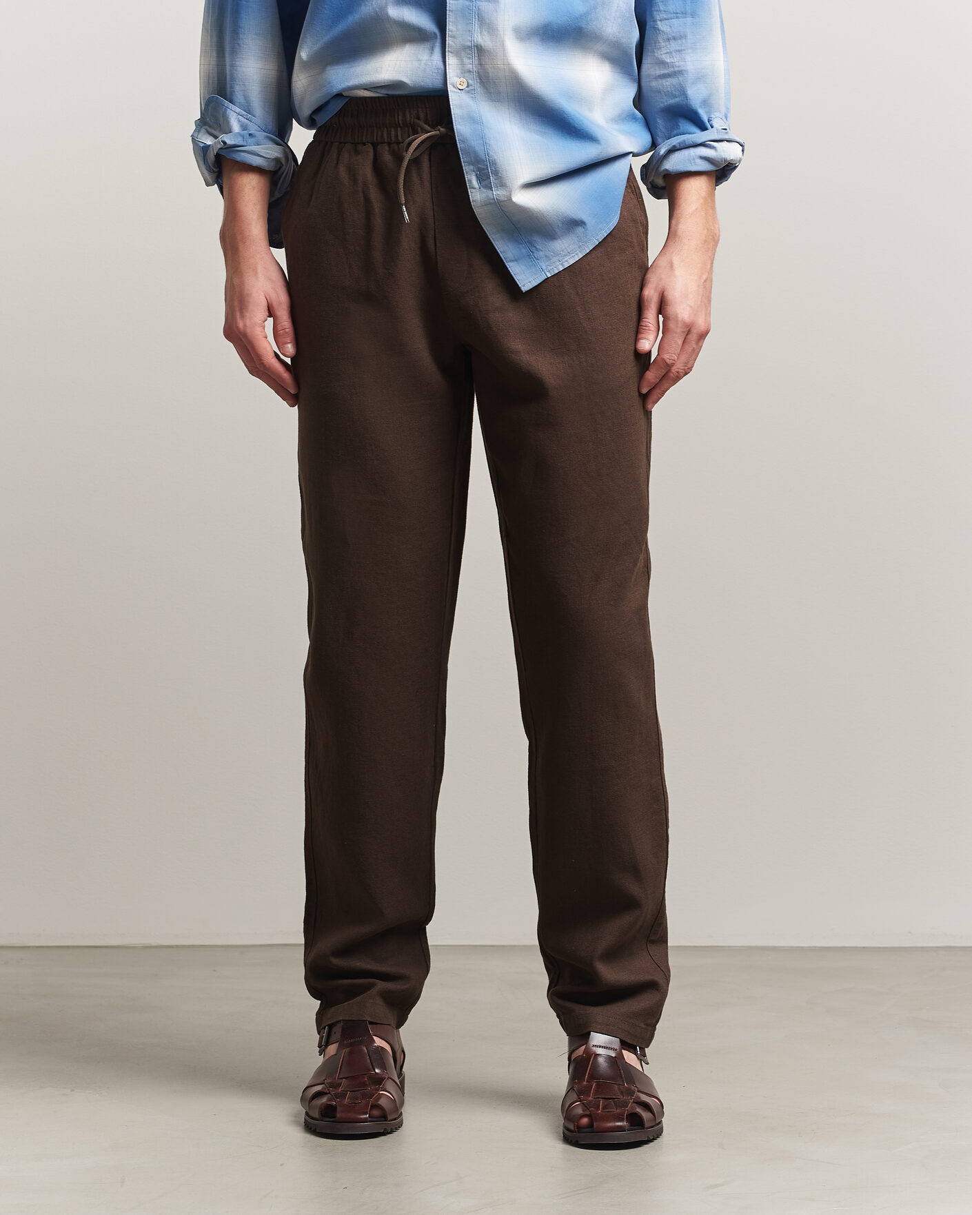 Uomini | Pantaloni | LES DEUX | Patrick Heavy Linen/Cotton Pants Brown