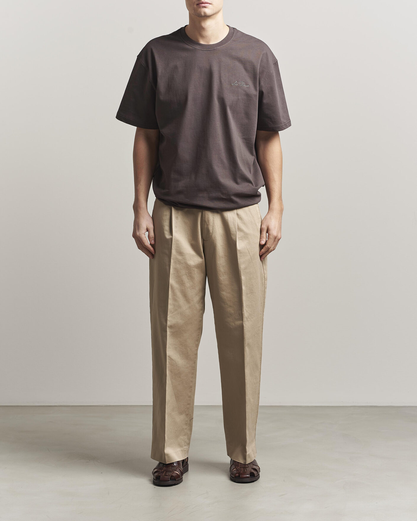 Uomini | T-shirt | LES DEUX | Crew T-Shirt Coffee Brown