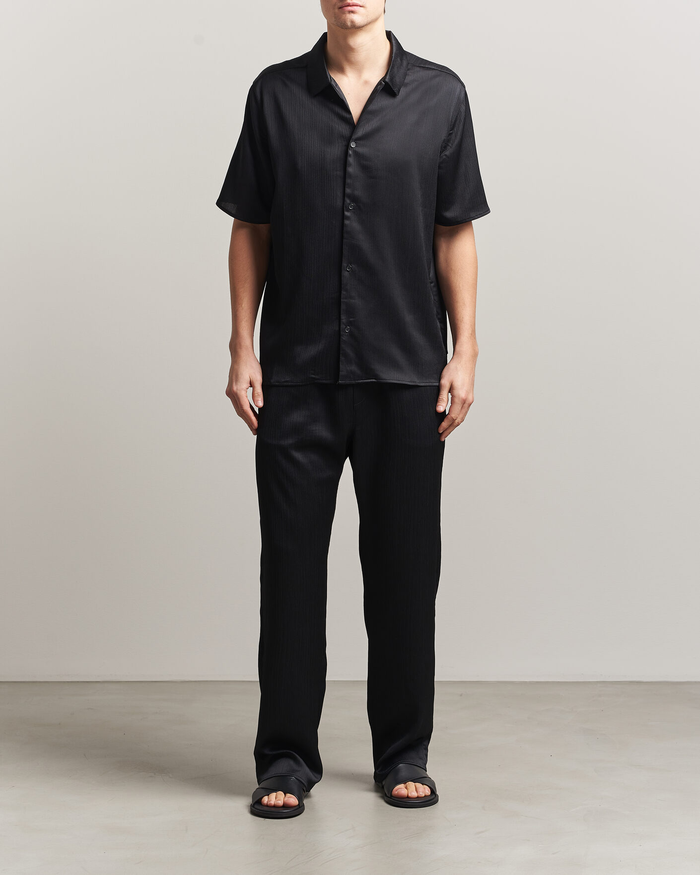 Uomini | Pantaloni | LES DEUX | Houston Plissé Pants Black