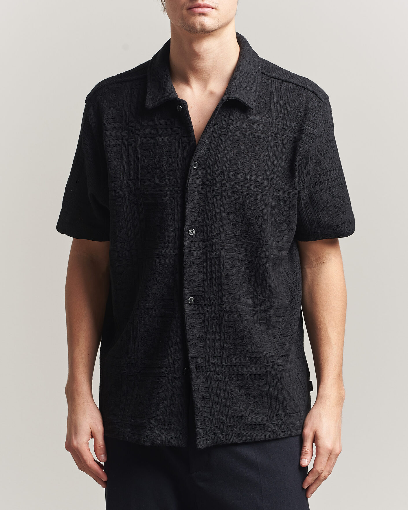 Uomini | Camicie | LES DEUX | Hector Pointelle Short Sleeve Shirt Black