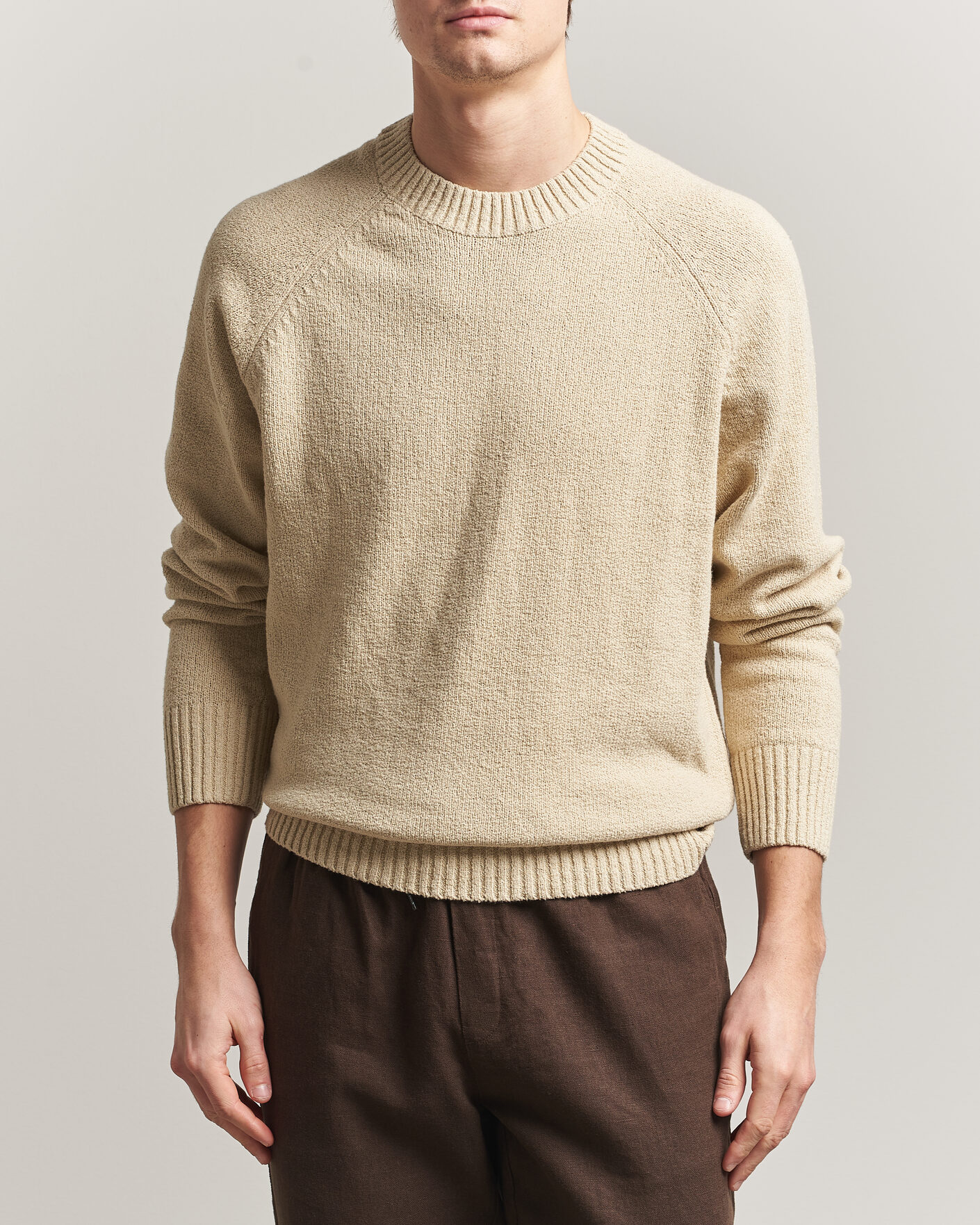 Uomini | Maglieria | LES DEUX | Brad Knitted Roundneck Oyster Grey/White