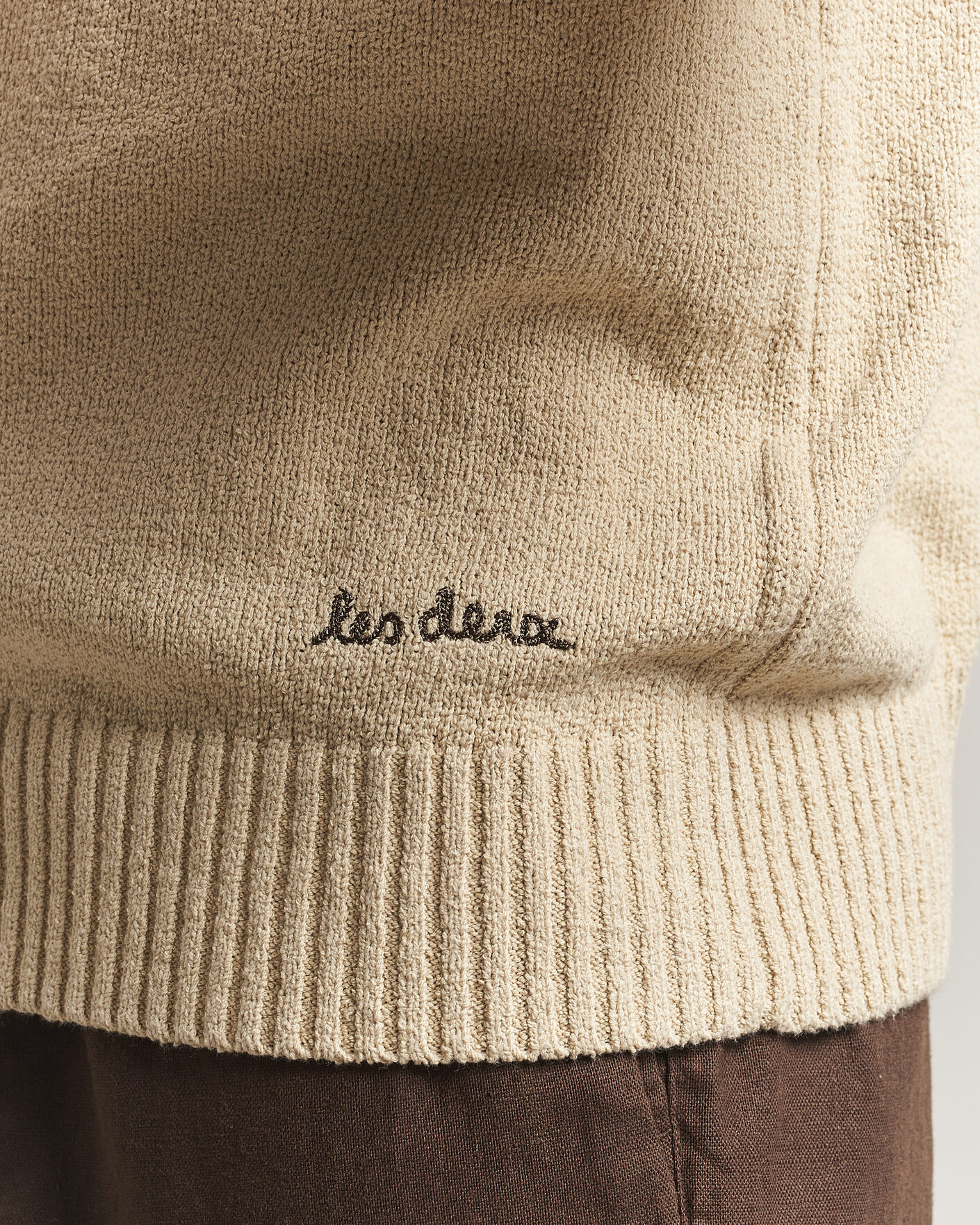 Uomini | Maglieria | LES DEUX | Brad Knitted Roundneck Oyster Grey/White