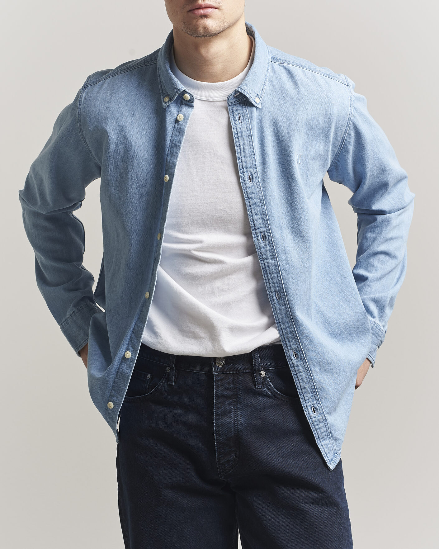 Uomini | Camicie | LES DEUX | Konrad Denim Shirt Light Indigo Wash