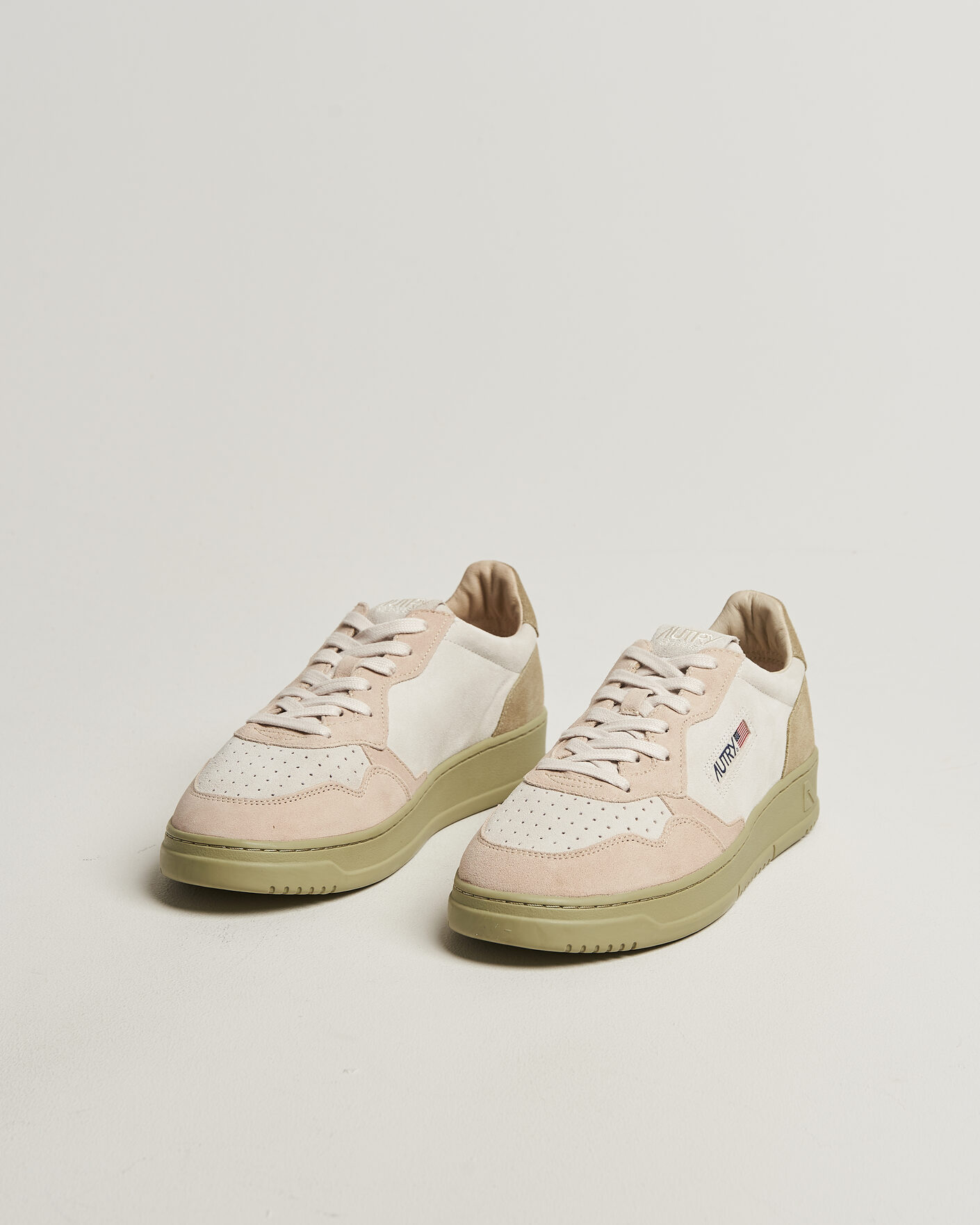 Uomini | Sneakers | Autry | Medalist Low Suede Mix Sneaker Green/White/Sand