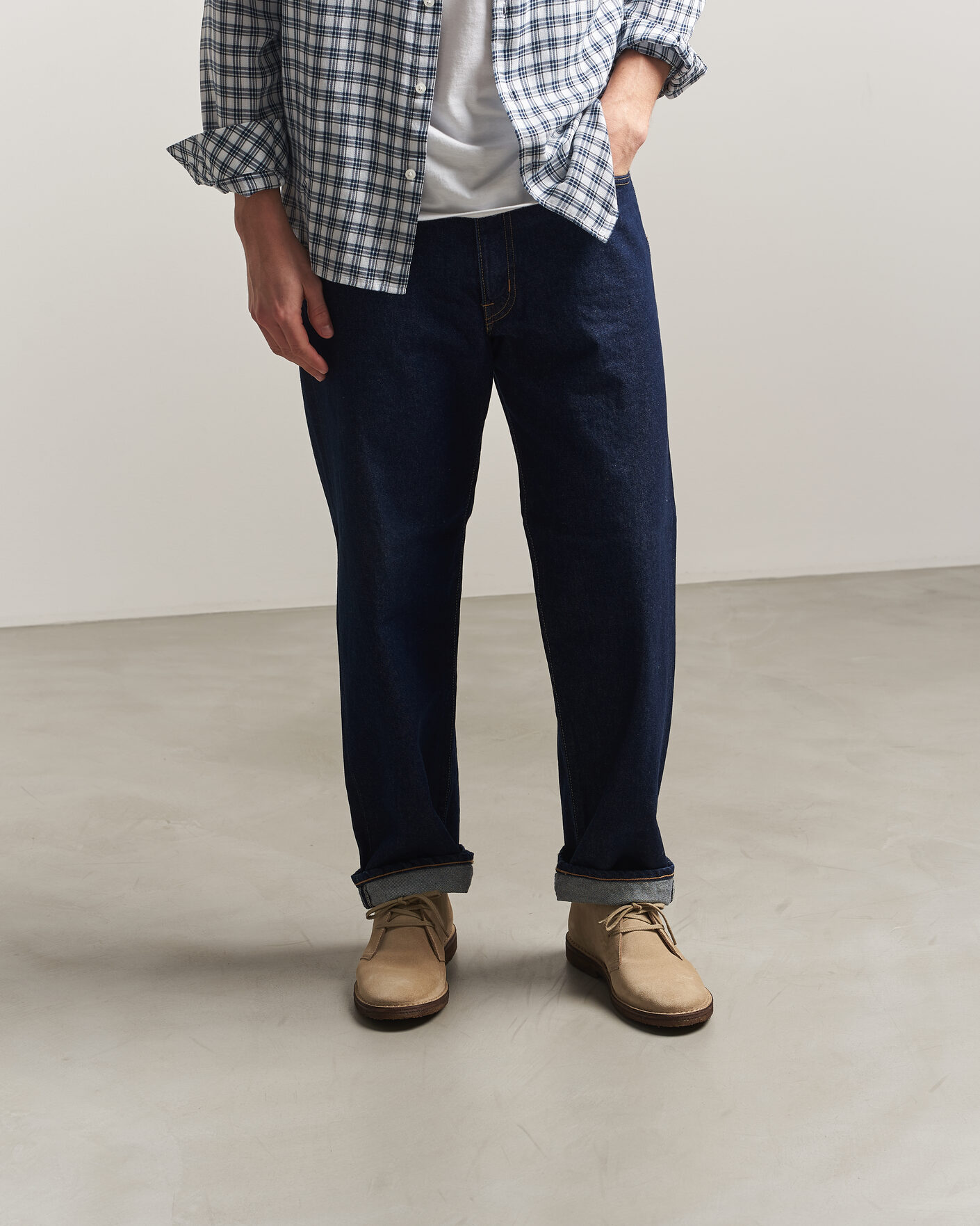 Uomini | Stivali | Astorflex | Montflex Chukka Boots Stone Suede