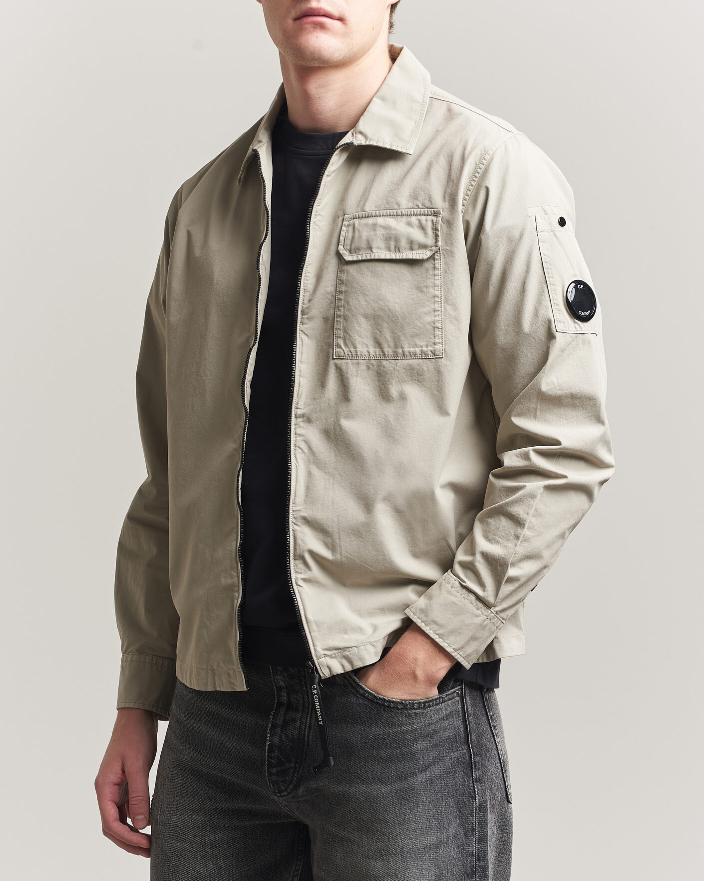 Uomini | Camicie | C.P. Company | Garment Dyed Gabardine Zip Overshirt Light Grey
