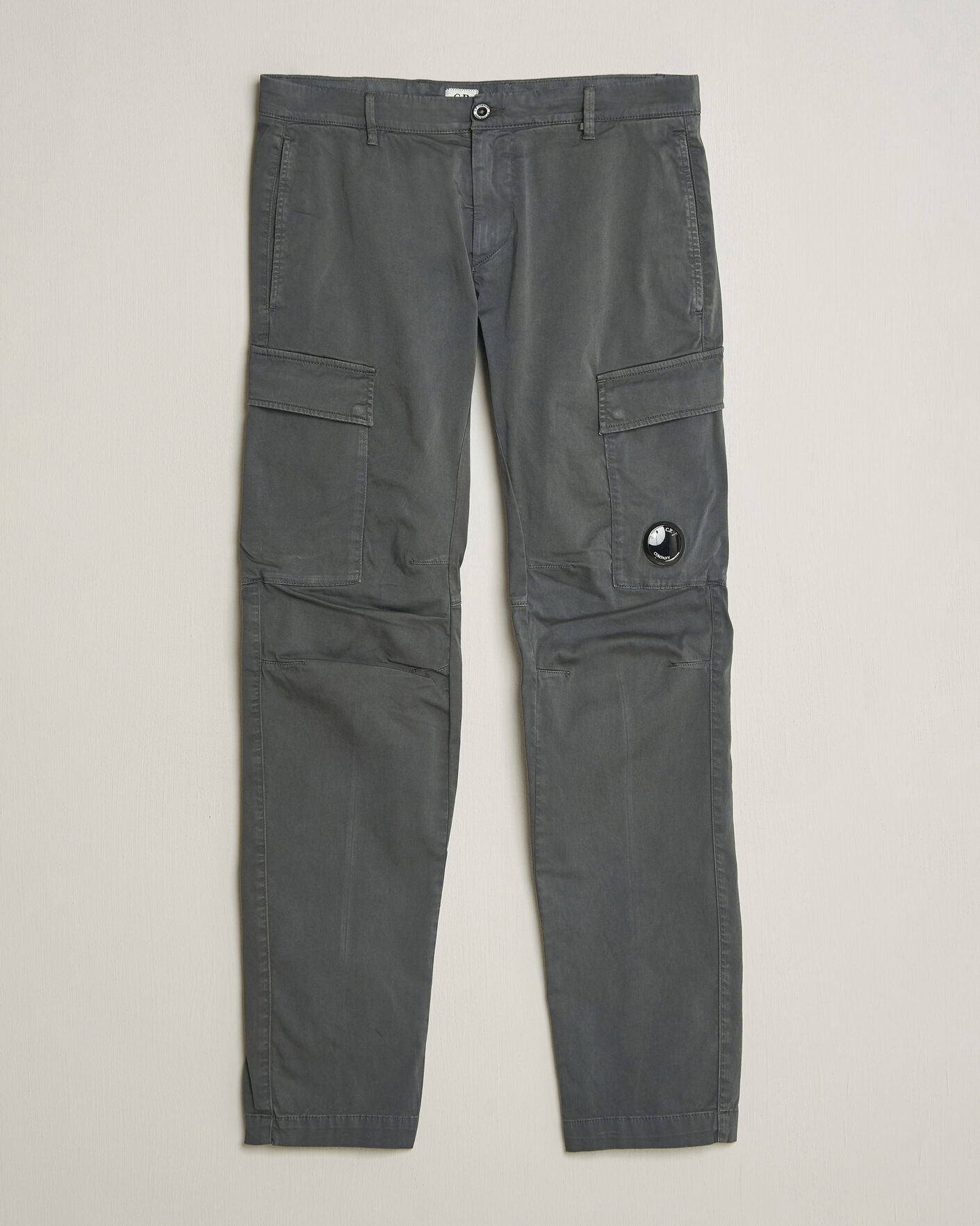 Uomini | Pantaloni | C.P. Company | Satin Stretch Cargo Pants Dark Grey