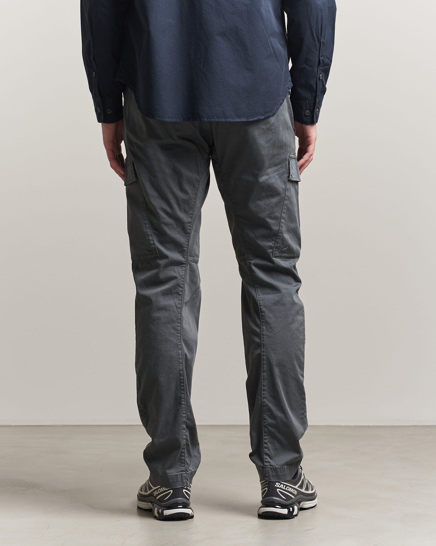 Uomini | Pantaloni | C.P. Company | Satin Stretch Cargo Pants Dark Grey