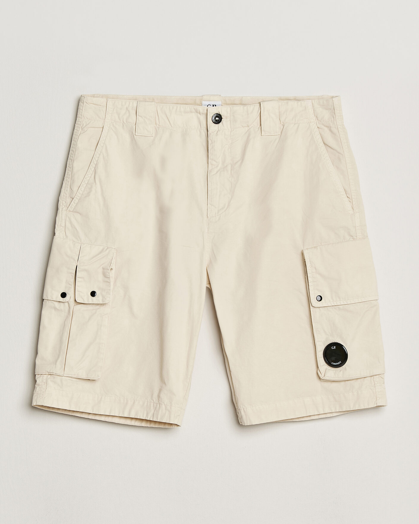 Uomini | Pantaloncini | C.P. Company | Cotton Gabardine Cargo Shorts Cream