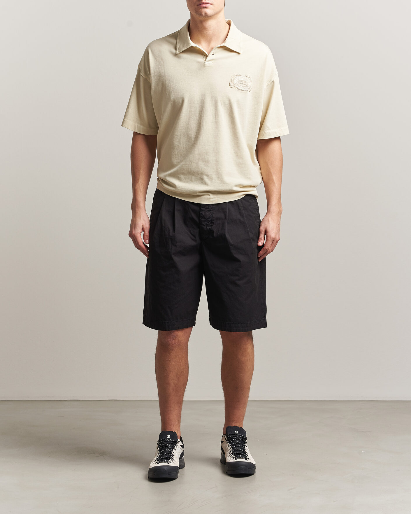 Uomini | Pantaloncini | C.P. Company | Cotton Gabardine Pleated Loose Shorts Black