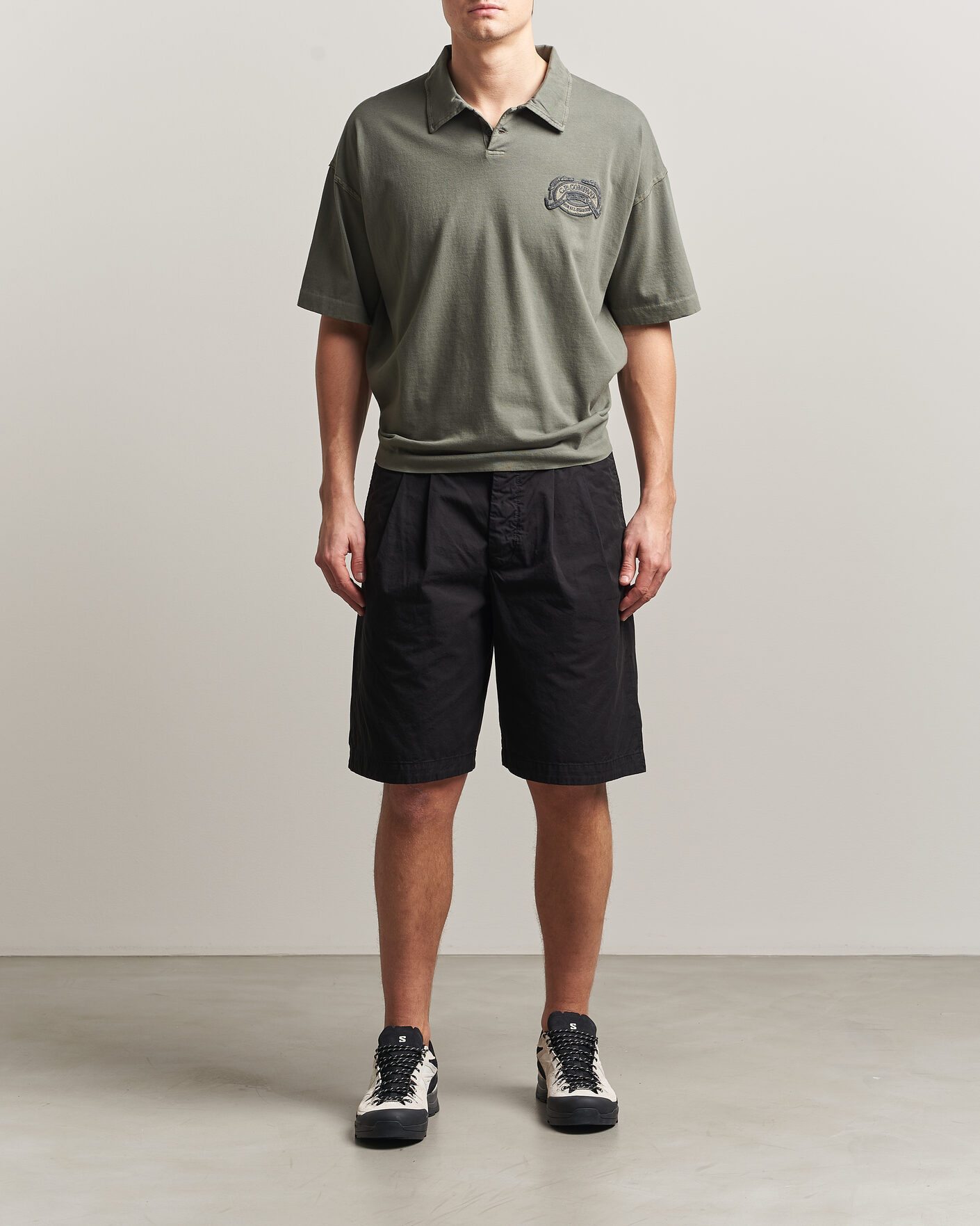 Uomini | Polo | C.P. Company | Boxy Fit Cotton Logo Polo Dark Green