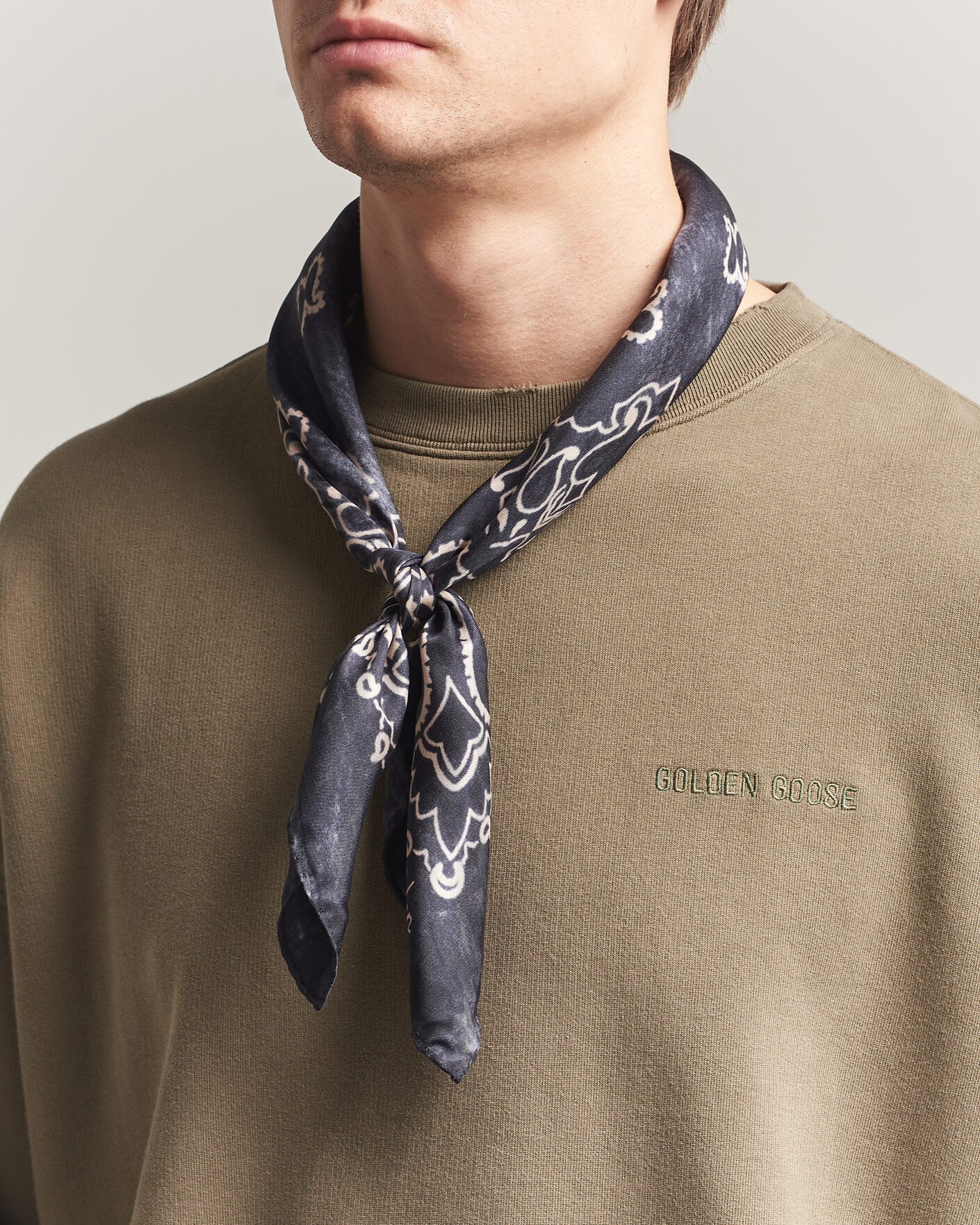 Uomini | Fazzoletti da taschino | Golden Goose | Paisley Silk Bandana Antracite