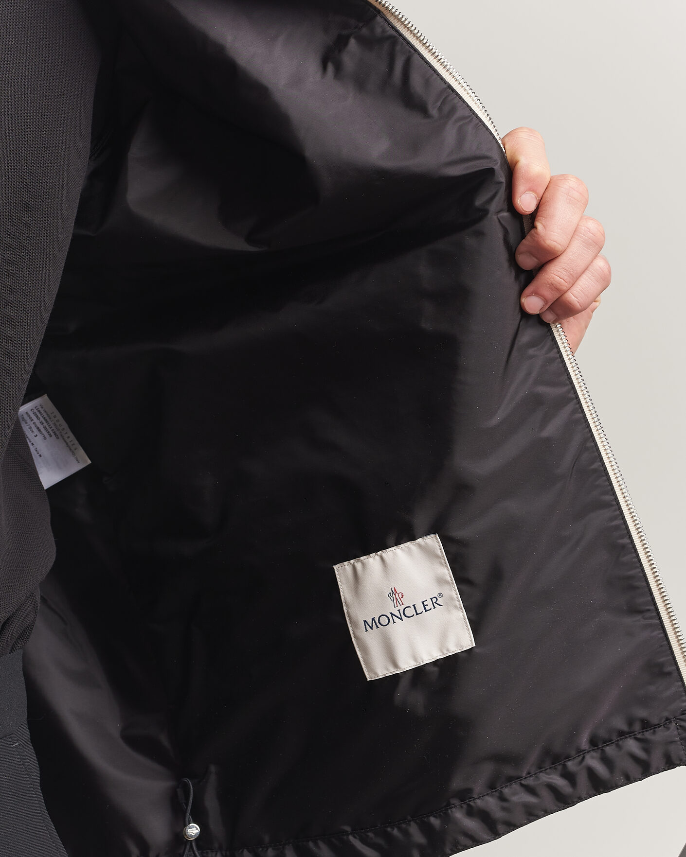 Uomini | Giacche | Moncler | Nidge Hooded Jacket Black