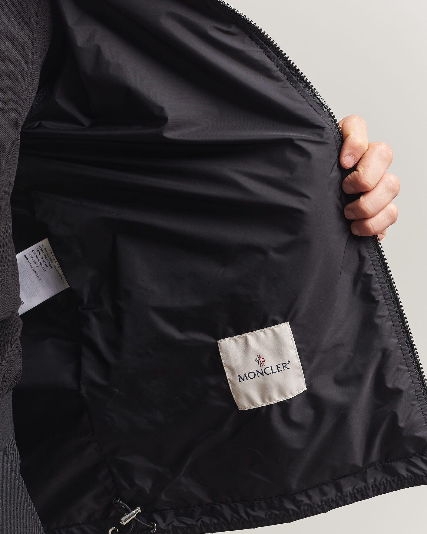 Uomini | Giacche | Moncler | Etiache Hooded Jacket Black