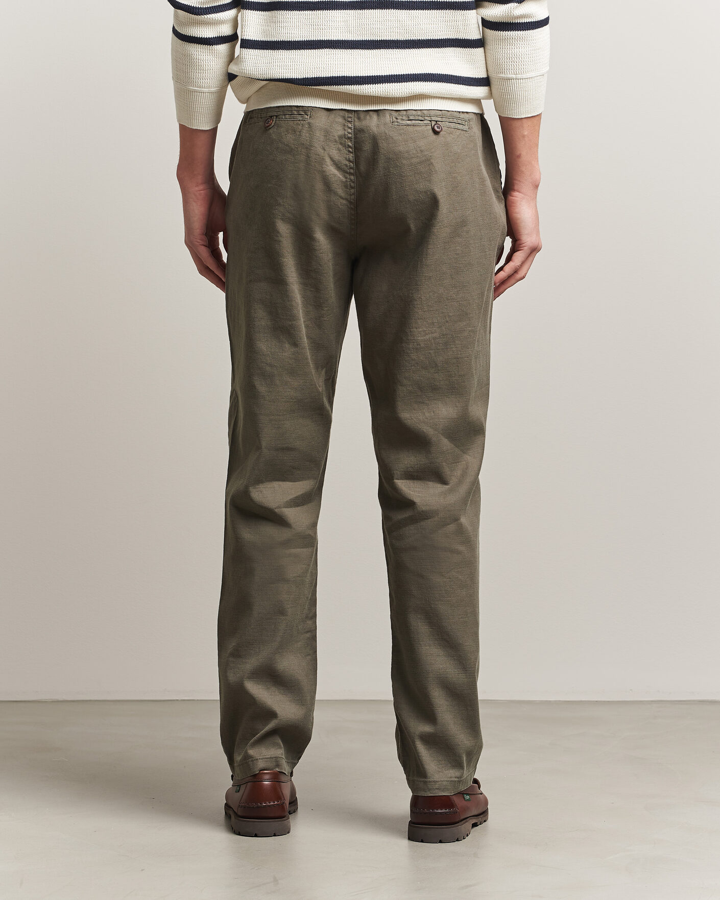 Uomini | Pantaloni | Morris | Fenix Linen Trousers Olive