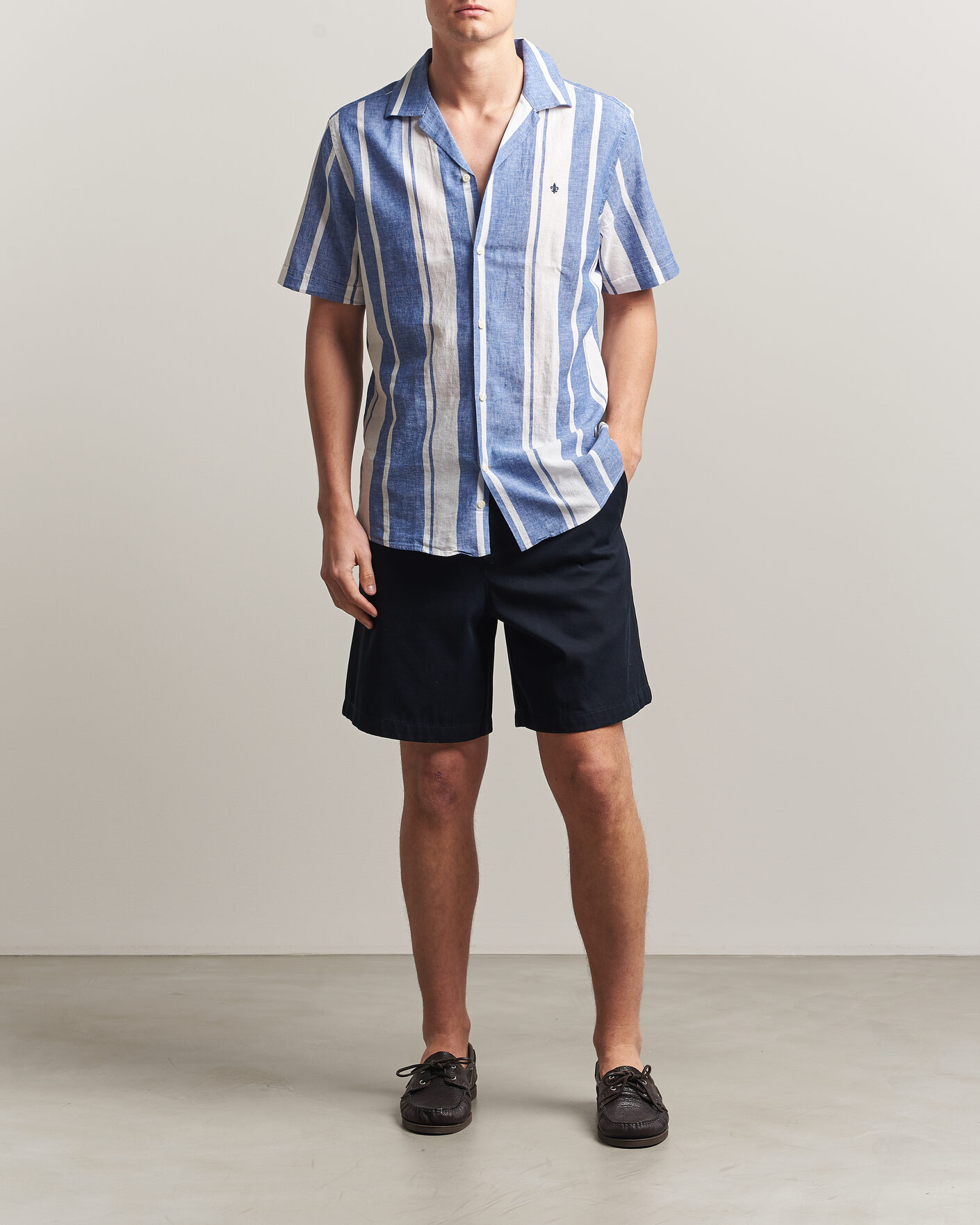 Uomini | Camicie | Morris | Resort Short Sleeve Linen Shirt Blue