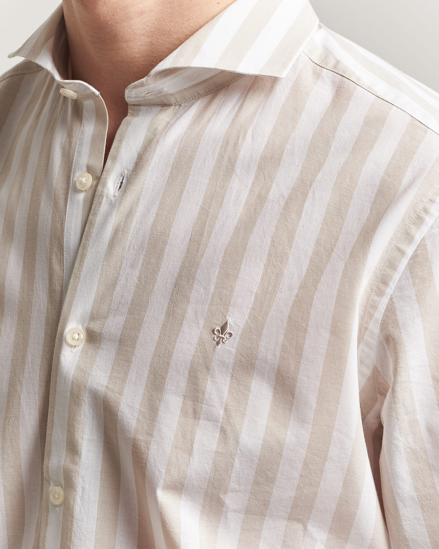 Uomini | Camicie | Morris | Summer Striped Lighweight Shirt Khaki/White