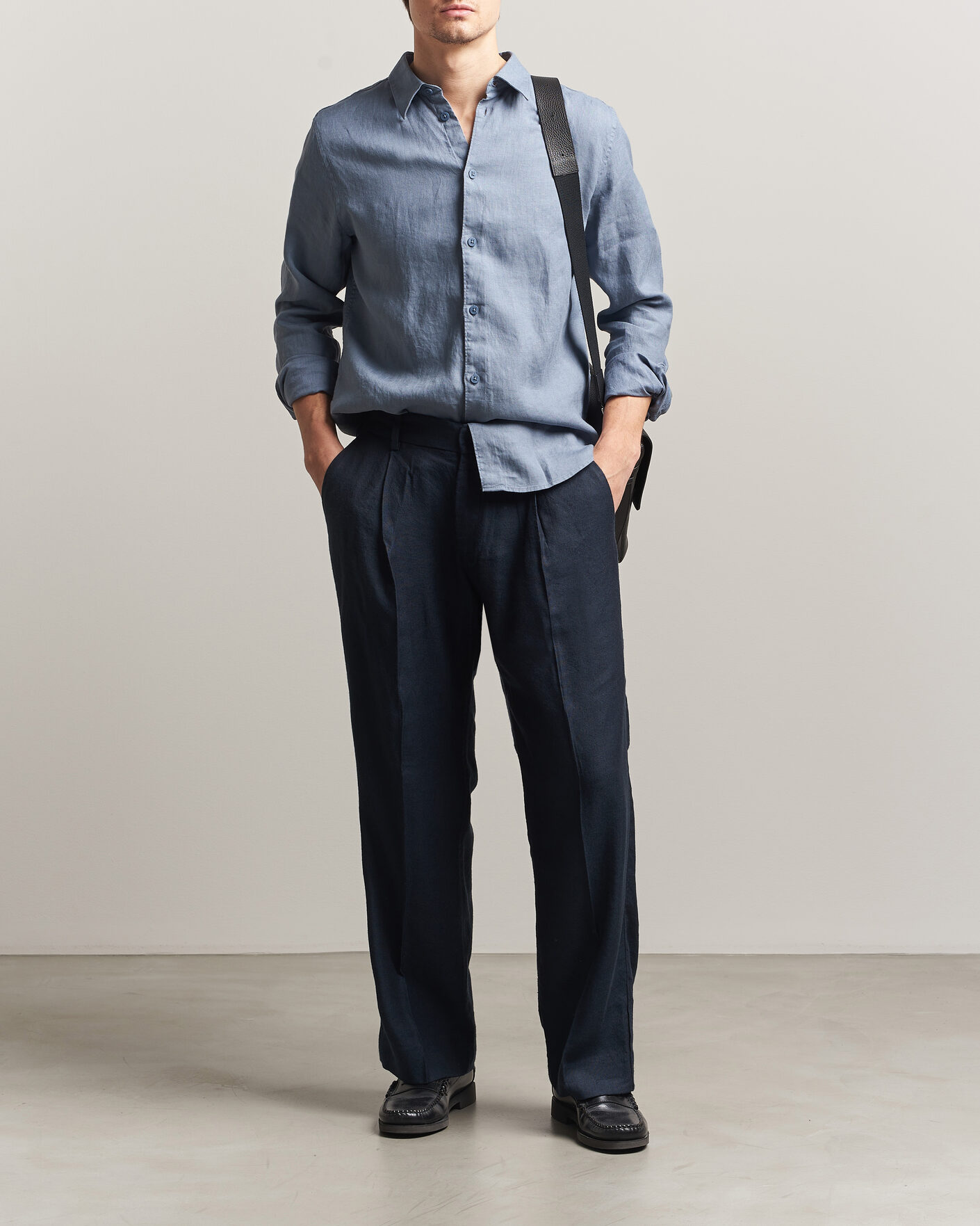 Uomini | Pantaloni | NN07 | Kay Linen/Viscose Drawstring Trousers Deep Navy