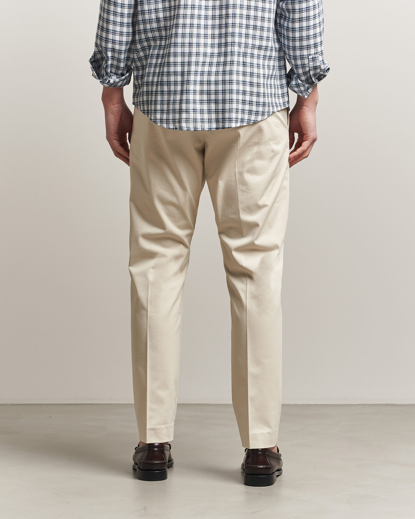 Uomini | Pantaloni | NN07 | Bill Pleated Trousers Ivory