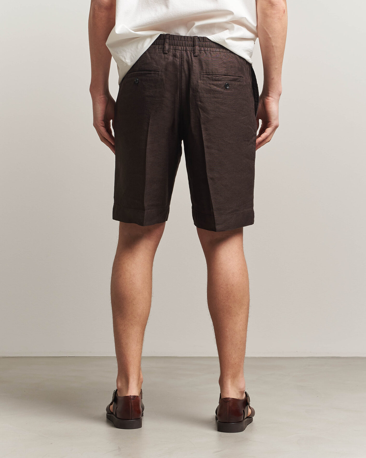 Uomini | Pantaloncini | NN07 | Billie Linen/Viscose Drawstring Shorts Deep Truffle