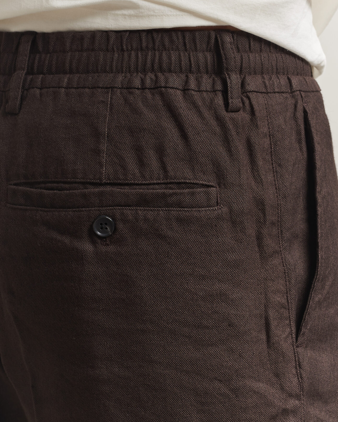 Uomini | Pantaloncini | NN07 | Billie Linen/Viscose Drawstring Shorts Deep Truffle