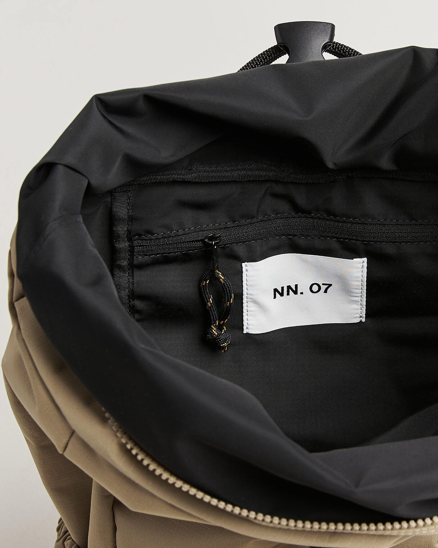 Uomini | Borse | NN07 | Nylon Ripstop Rolltop Backpack Desert Khaki