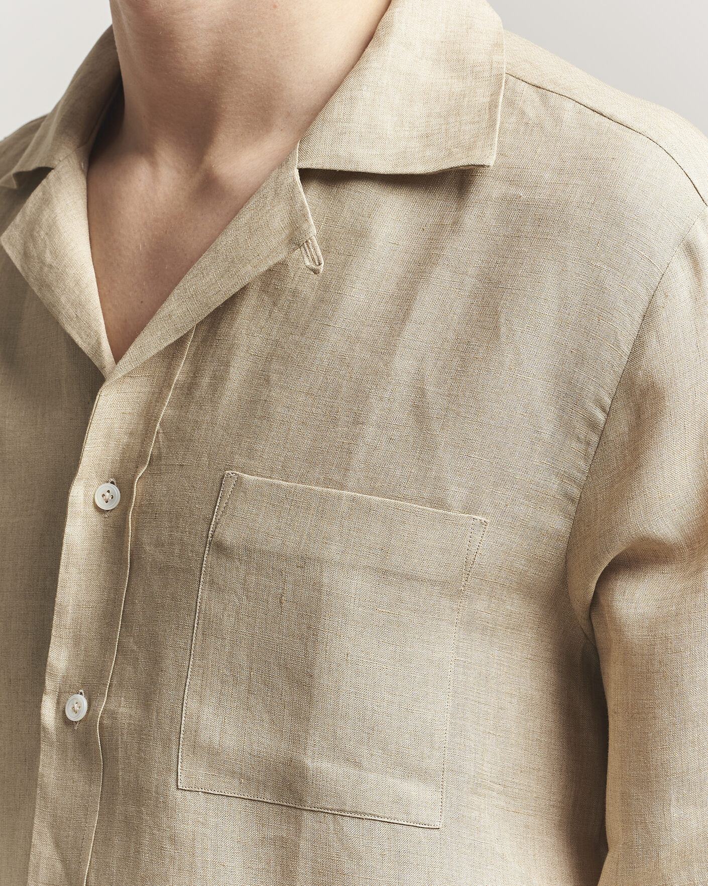 Uomini | Camicie | Lardini | Paul Linen Resort Shirt Beige