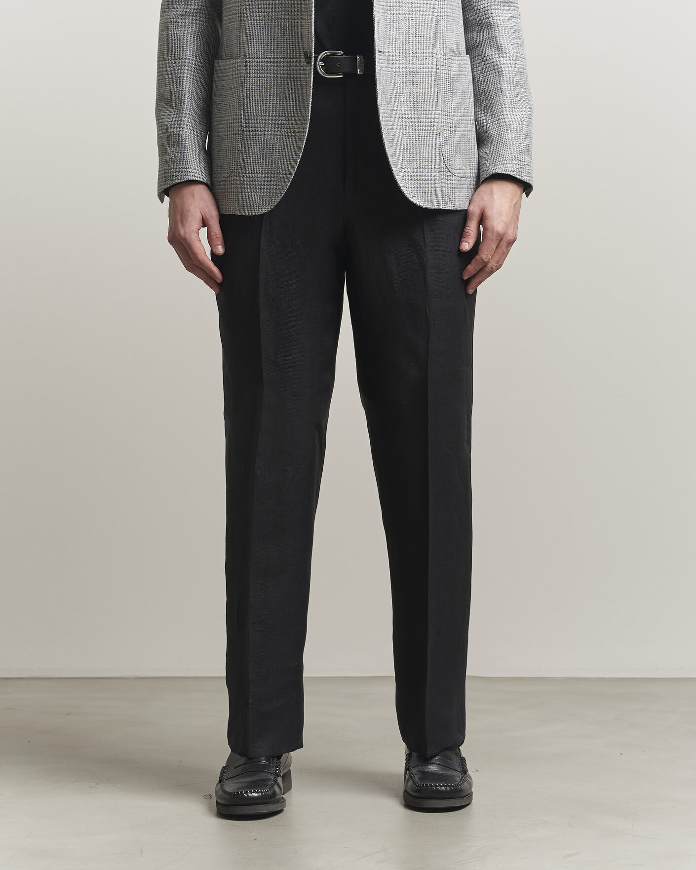 Uomini | Pantaloni | Lardini | Palu Straight Fit Linen Trousers Black