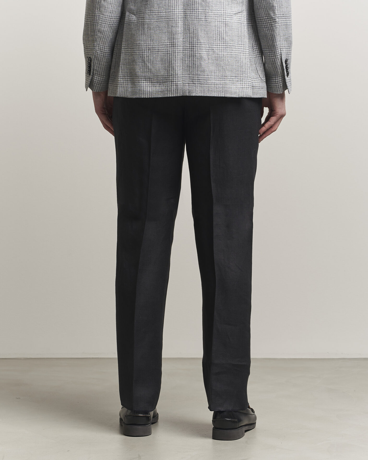 Uomini | Pantaloni | Lardini | Palu Straight Fit Linen Trousers Black