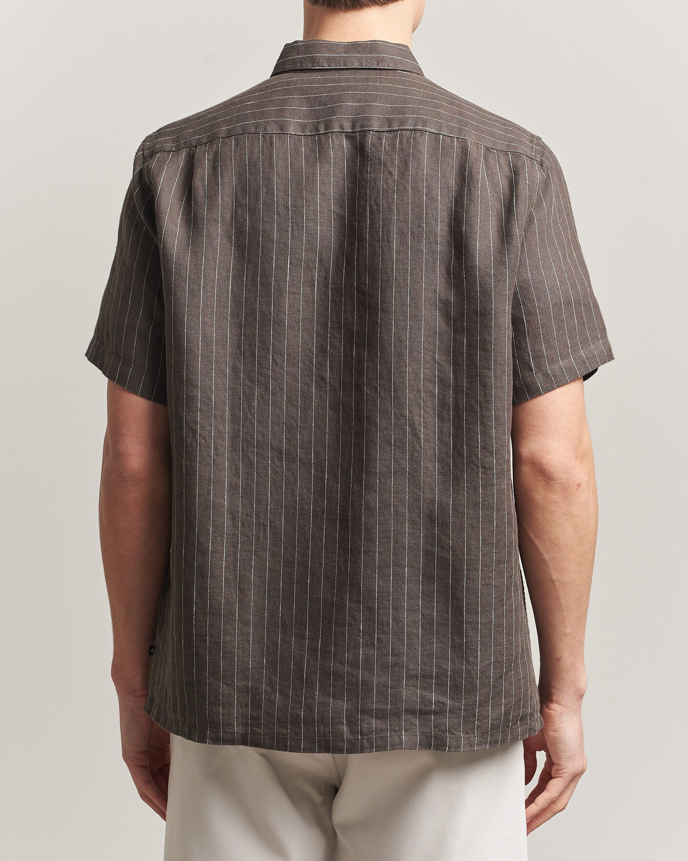 Uomini | Camicie | Samsøe Samsøe | Avan Linen Striped Short Sleeve Shirt Black Olive