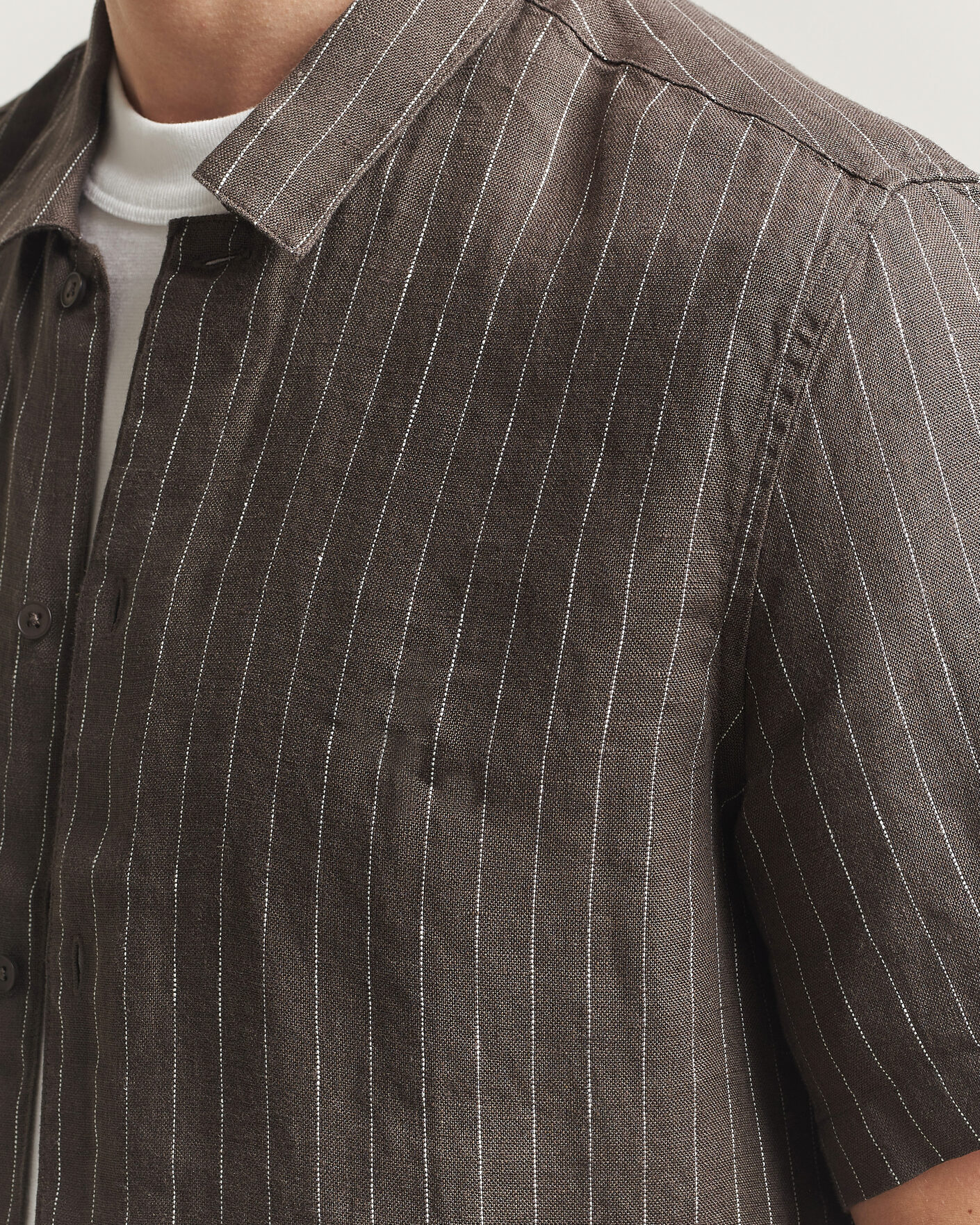 Uomini | Camicie | Samsøe Samsøe | Avan Linen Striped Short Sleeve Shirt Black Olive