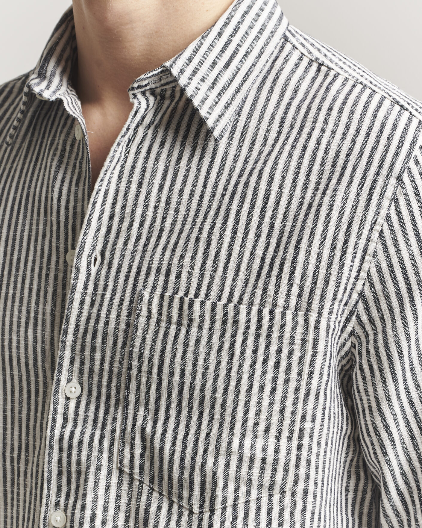 Uomini | Camicie | Samsøe Samsøe | Liam Cotton/Linen Striped Shirt Salute Navy