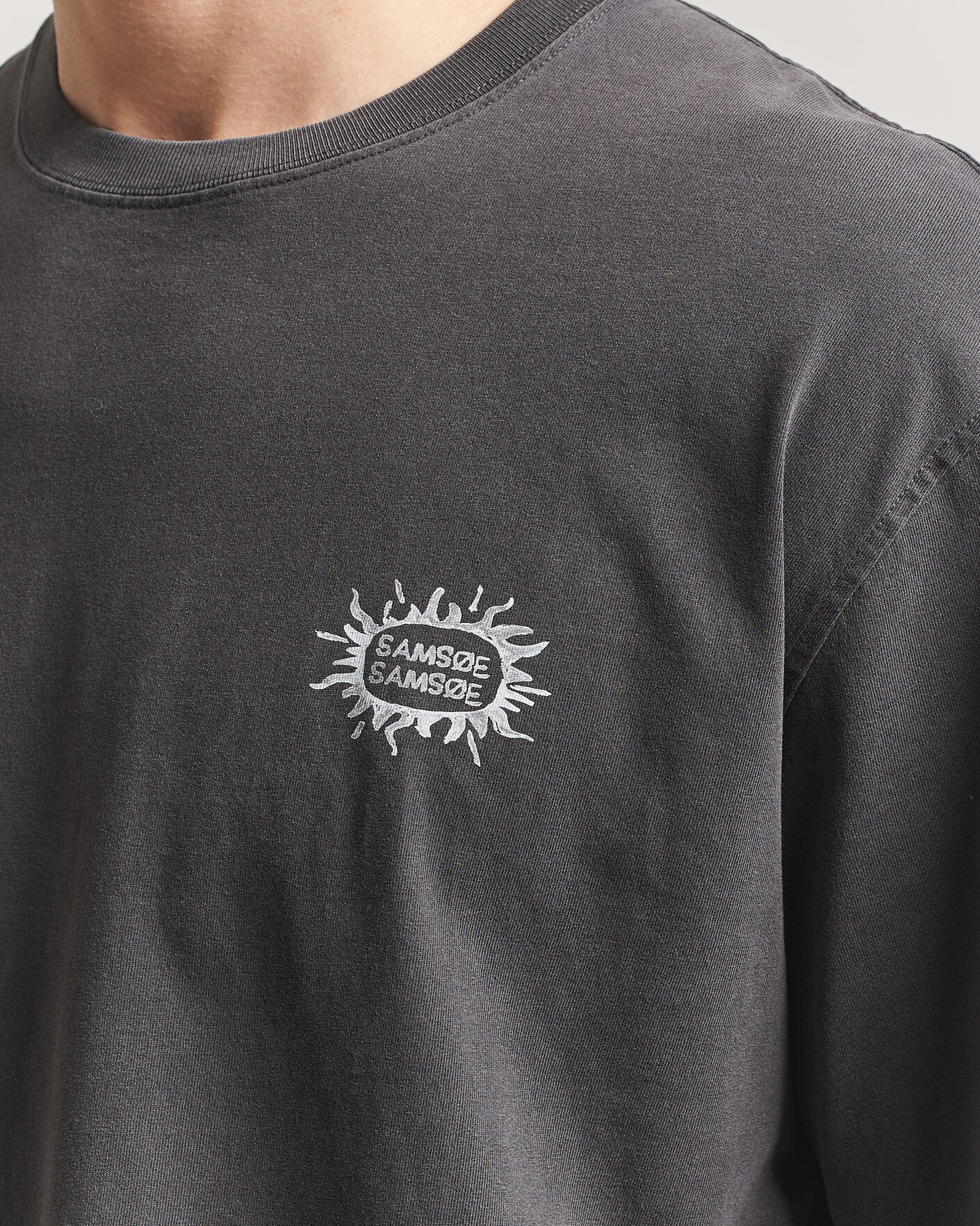Uomini | T-shirt | Samsøe Samsøe | Gergei Printed Crew Neck T-Shirt Washed Black