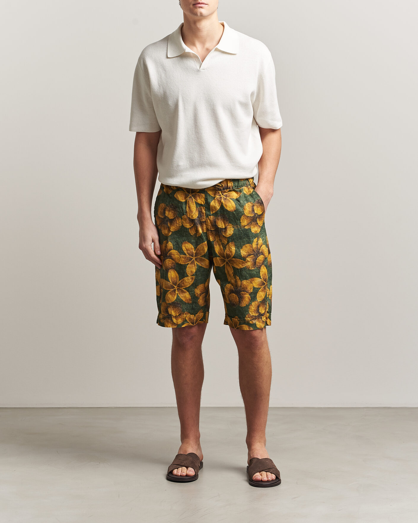 Uomini | Pantaloncini | Stenströms | Flower Printed Linen Shorts Green