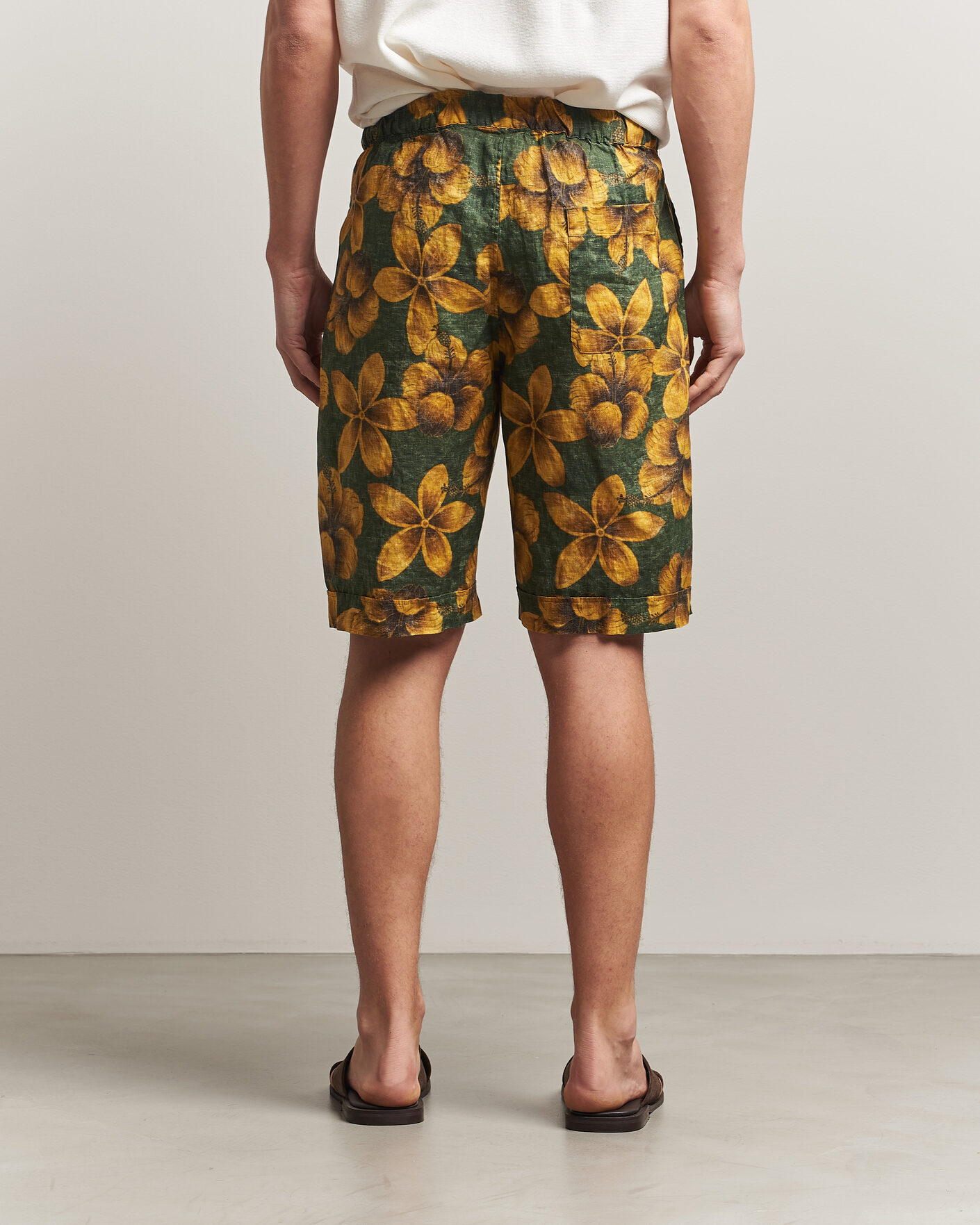 Uomini | Pantaloncini | Stenströms | Flower Printed Linen Shorts Green