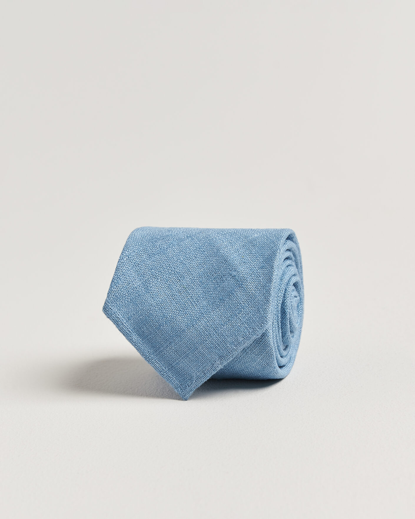 Uomini | Cravatte | Drake's | Silk Tussah Handrolled Tie Sky Blue