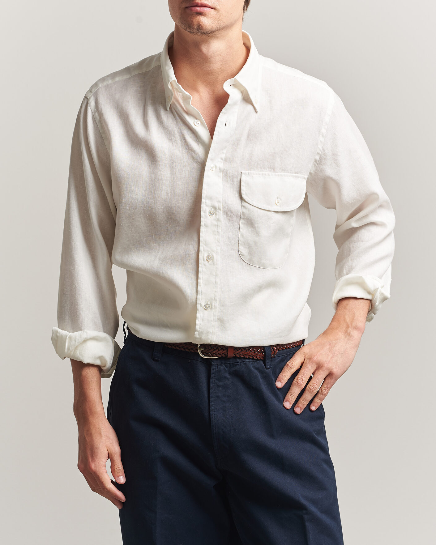 Uomini | Camicie | Drake's | Linen Button Down Curved Pocket Shirt White