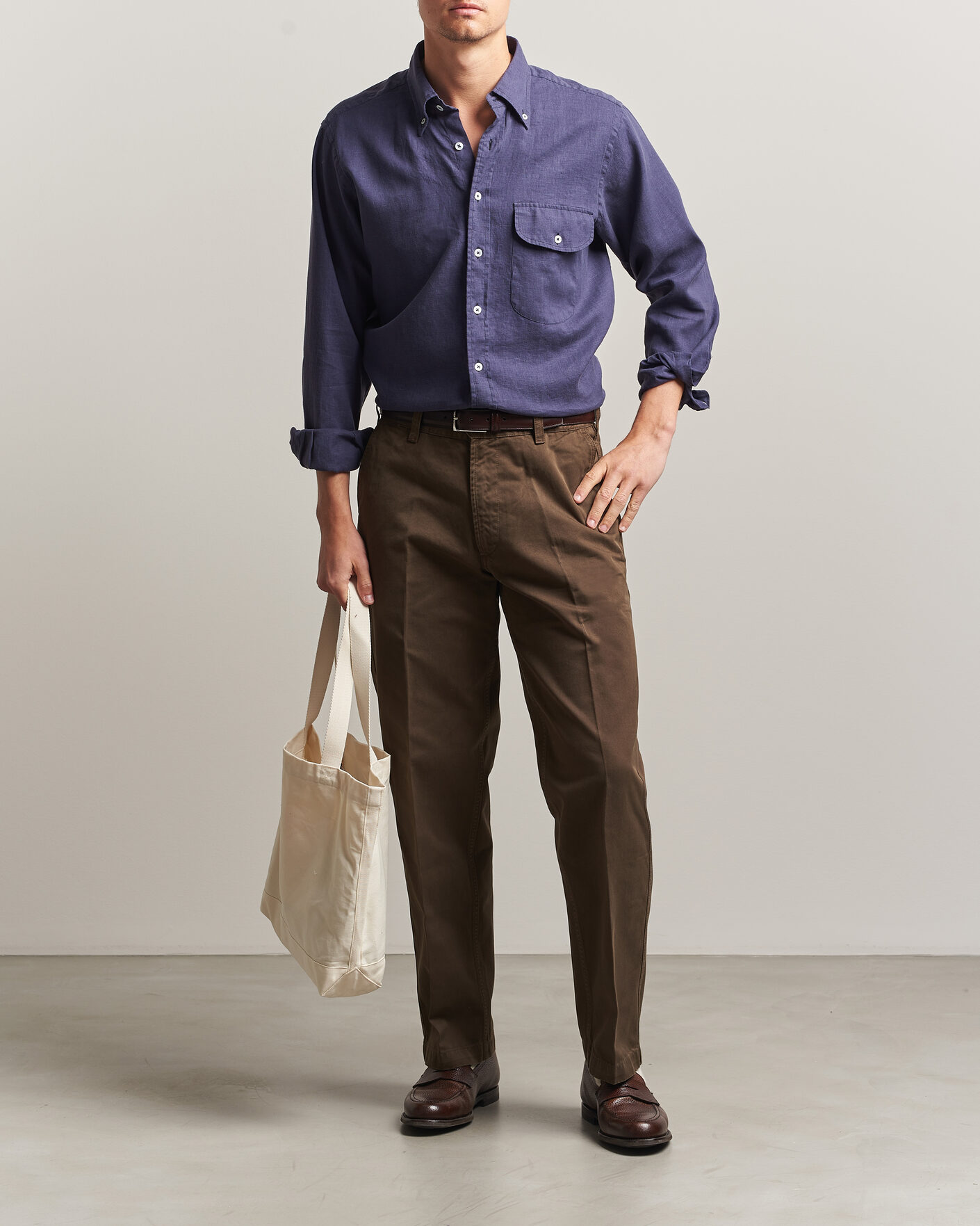 Uomini | Camicie | Drake's | Linen Button Down Curved Pocket Shirt Navy