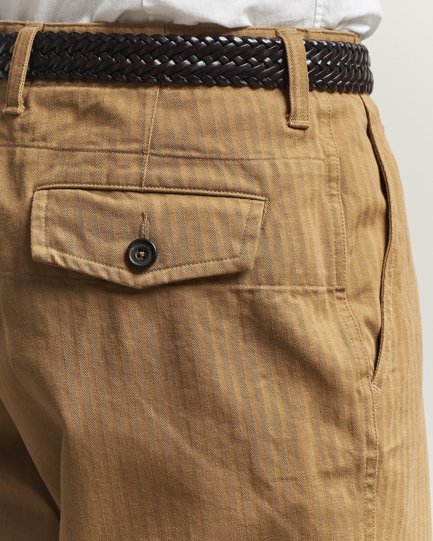 Uomini | Pantaloni | Drake's | Herringbone Wide Leg Chino Khaki