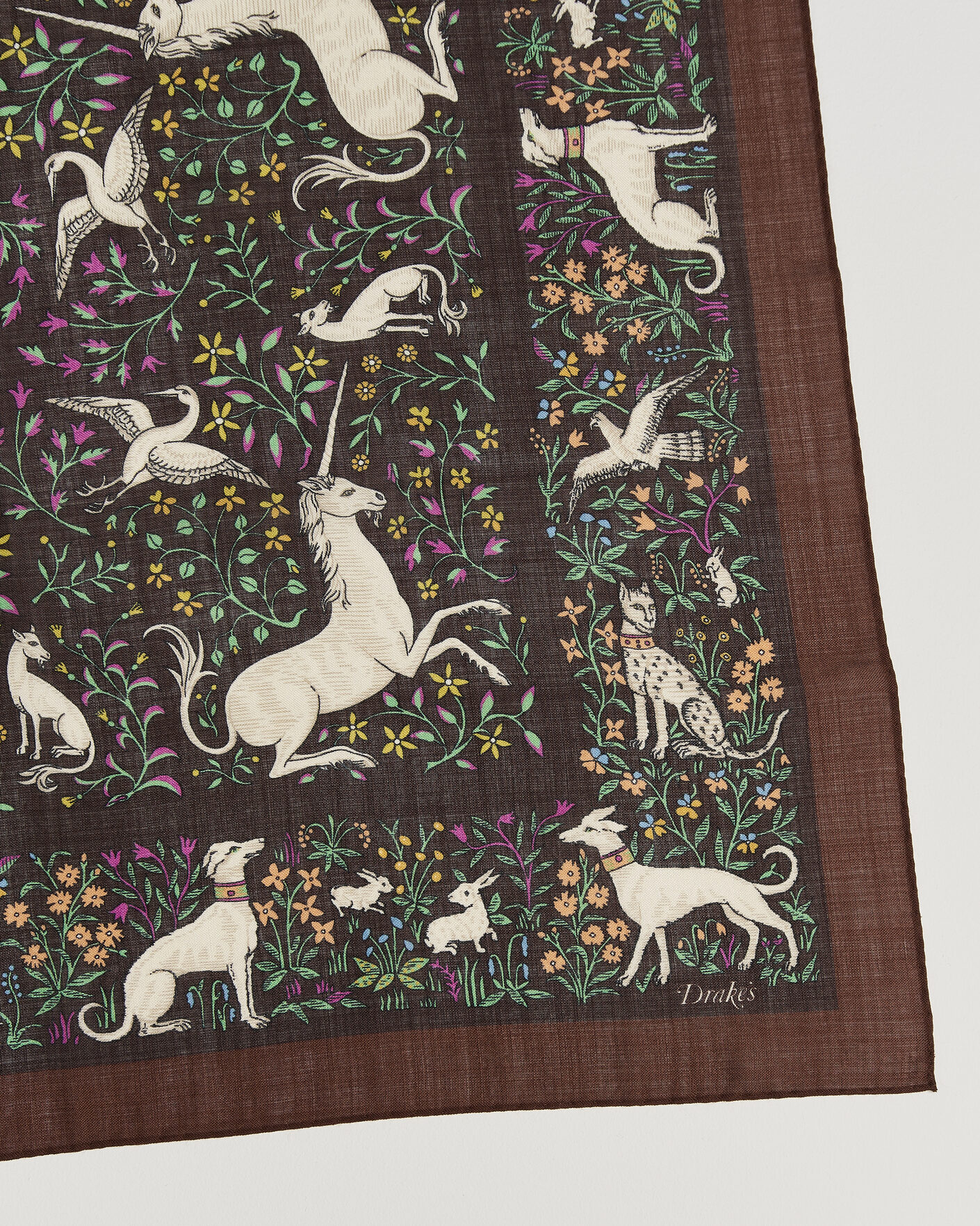 Uomini | Sciarpe | Drake's | Unicorn Print Wool/Silk Bandana Brown