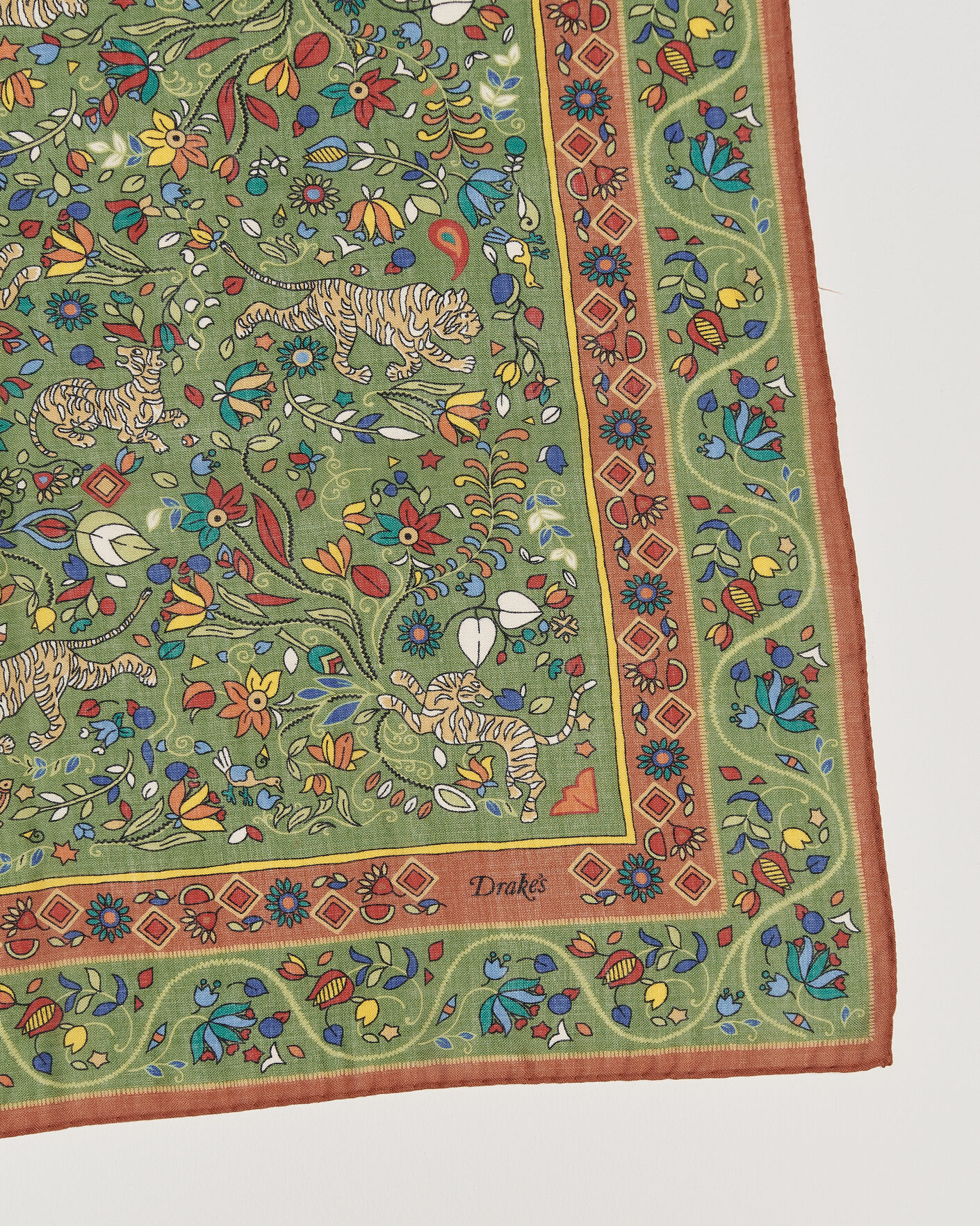 Uomini | Sciarpe | Drake's | Tiger Garden Wool/Silk Bandana Green