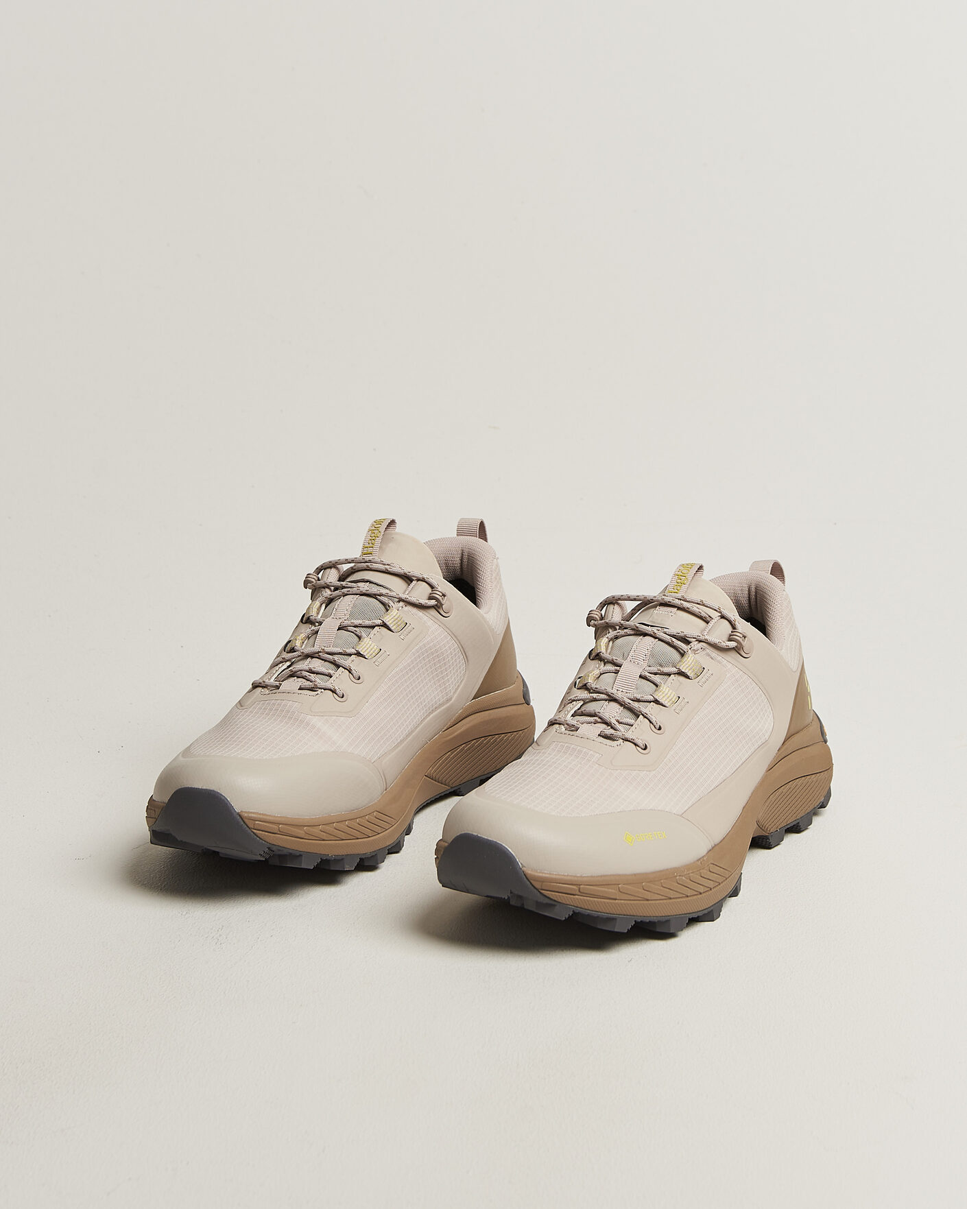 Uomini | Scarpe da trekking | Haglöfs | L.I.M Horizon Hike GORE-TEX Sneaker Beige