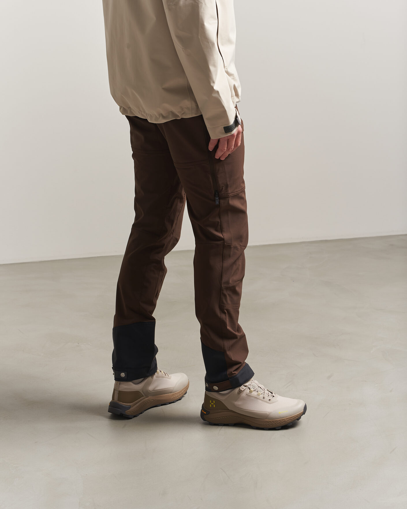 Uomini | Scarpe da trekking | Haglöfs | L.I.M Horizon Hike GORE-TEX Sneaker Beige