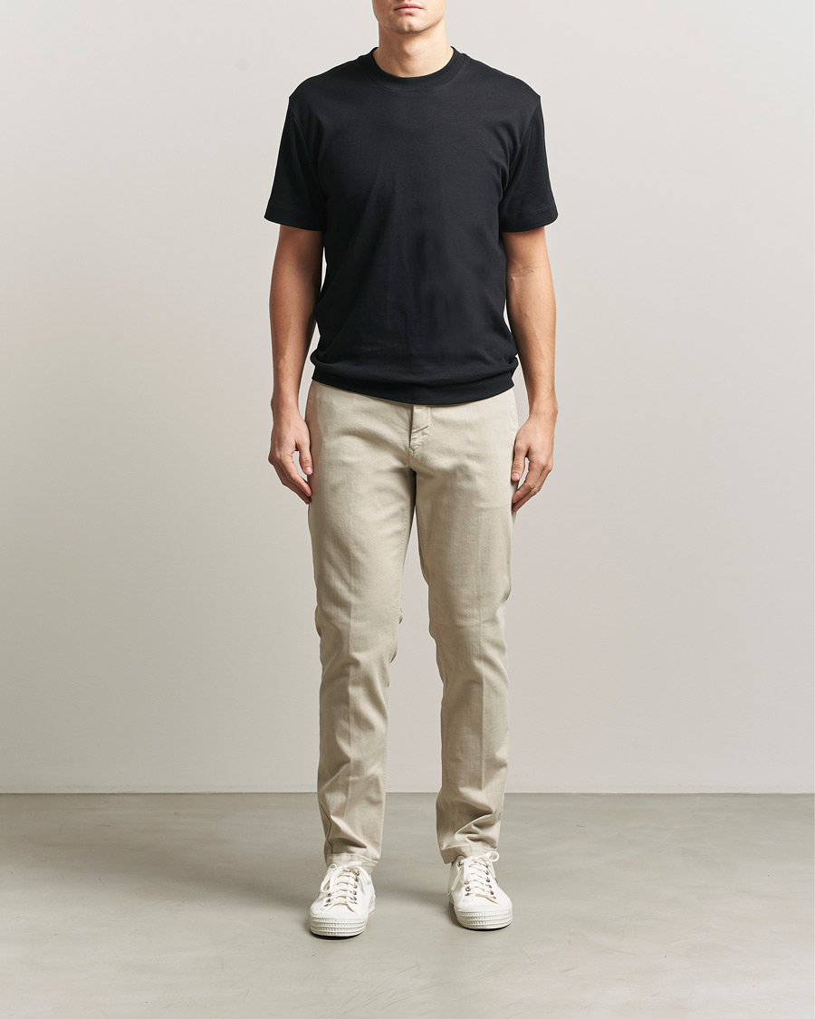 Uomini | Pantaloni | Replay | Benni Hyperflex X-Lite Chinos Ivory