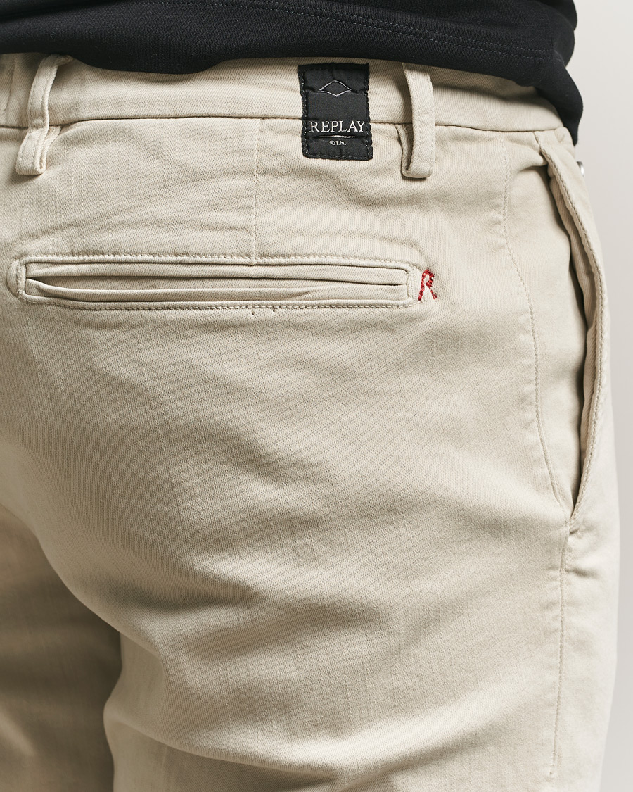 Uomini | Pantaloni | Replay | Benni Hyperflex X-Lite Chinos Ivory