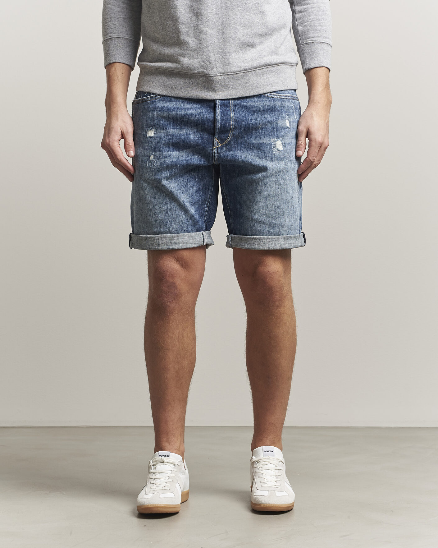 Uomini | Pantaloncini | Replay | RBJ981 Shredded Denim Shorts Medium Blue