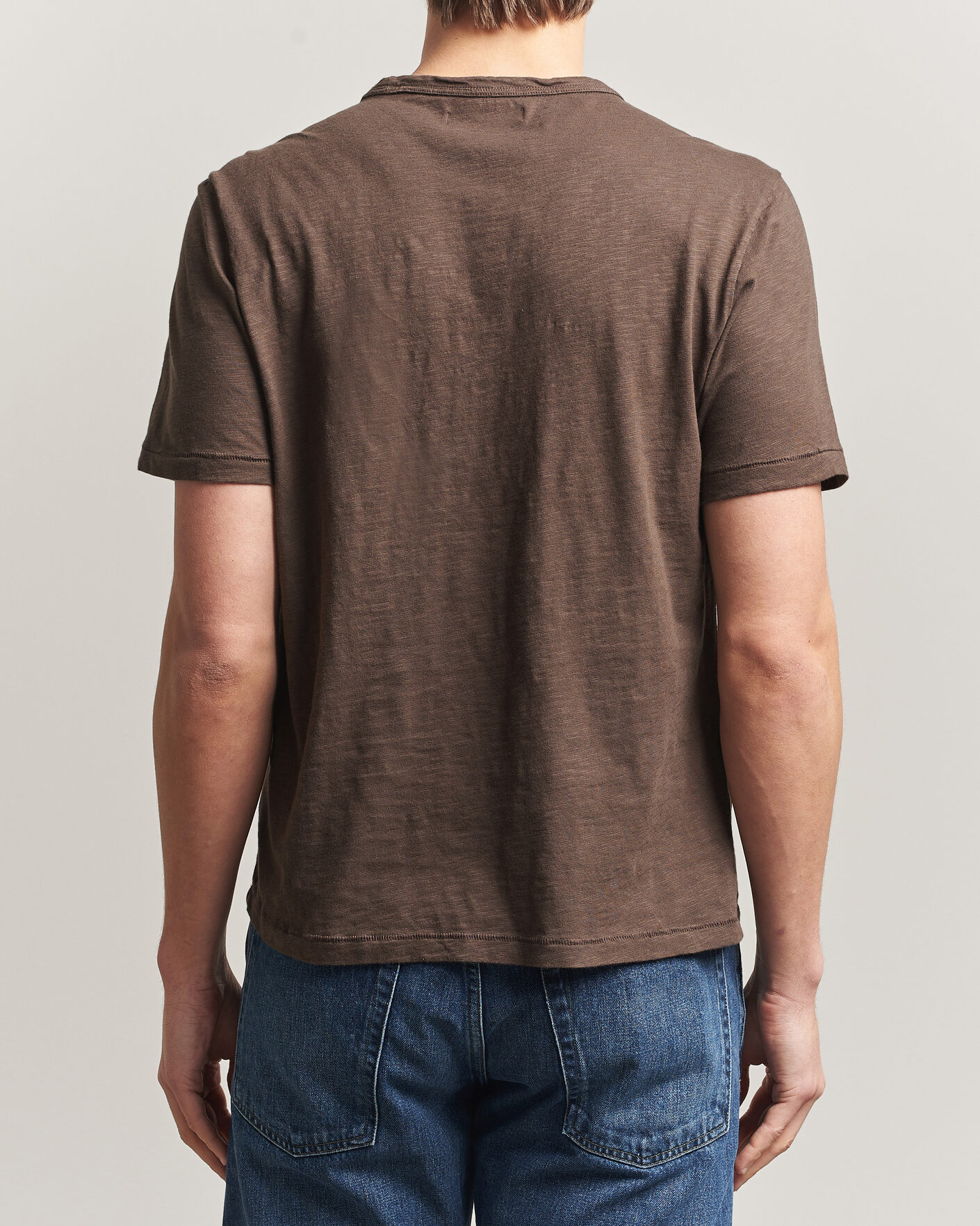 Uomini | T-shirt | Merz b. Schwanen | Organic Pima Cotton Slub Crew Neck T-Shirt Chocolate