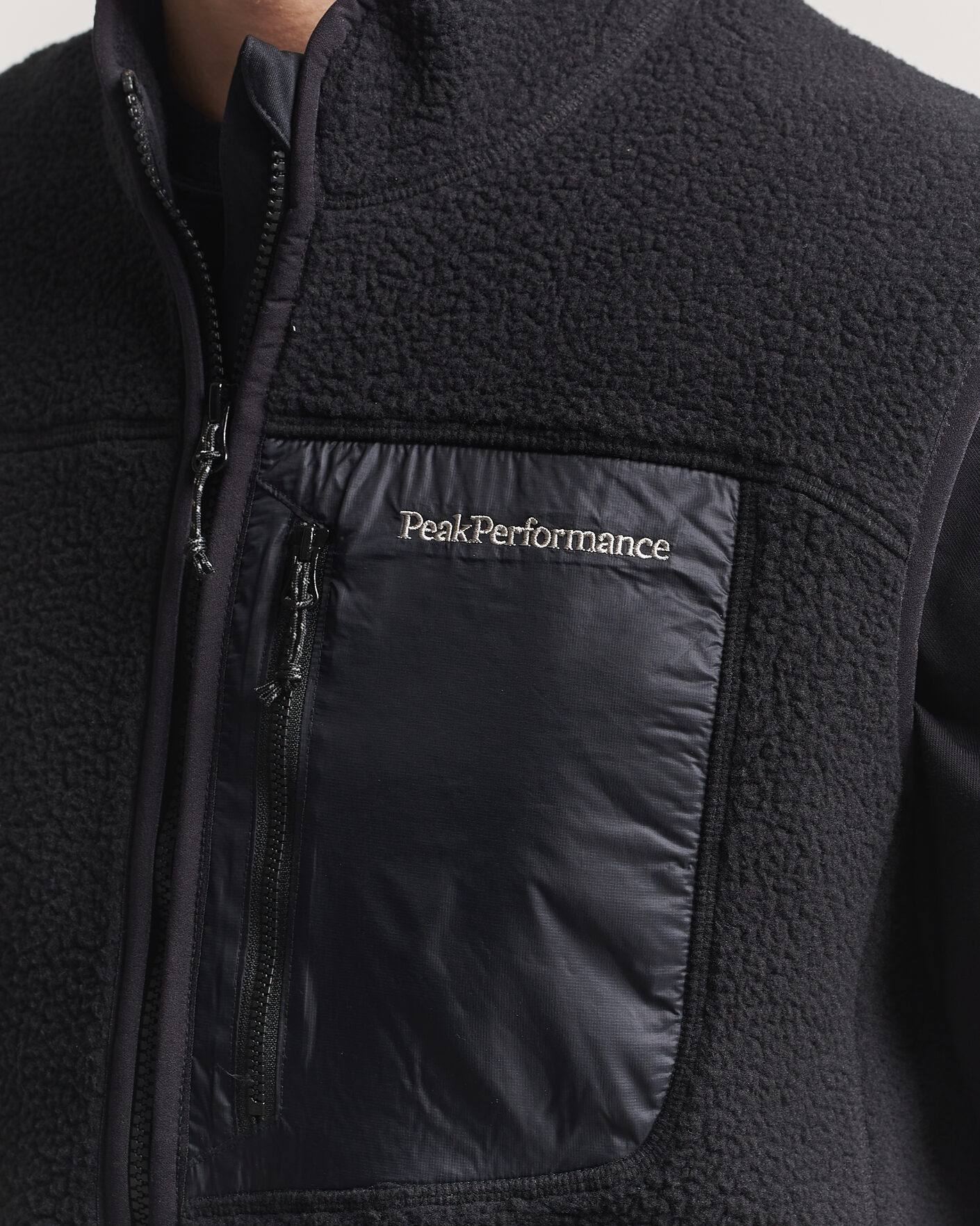 Uomini | Gilet | Peak Performance | Nature Rush Pile Vest Black
