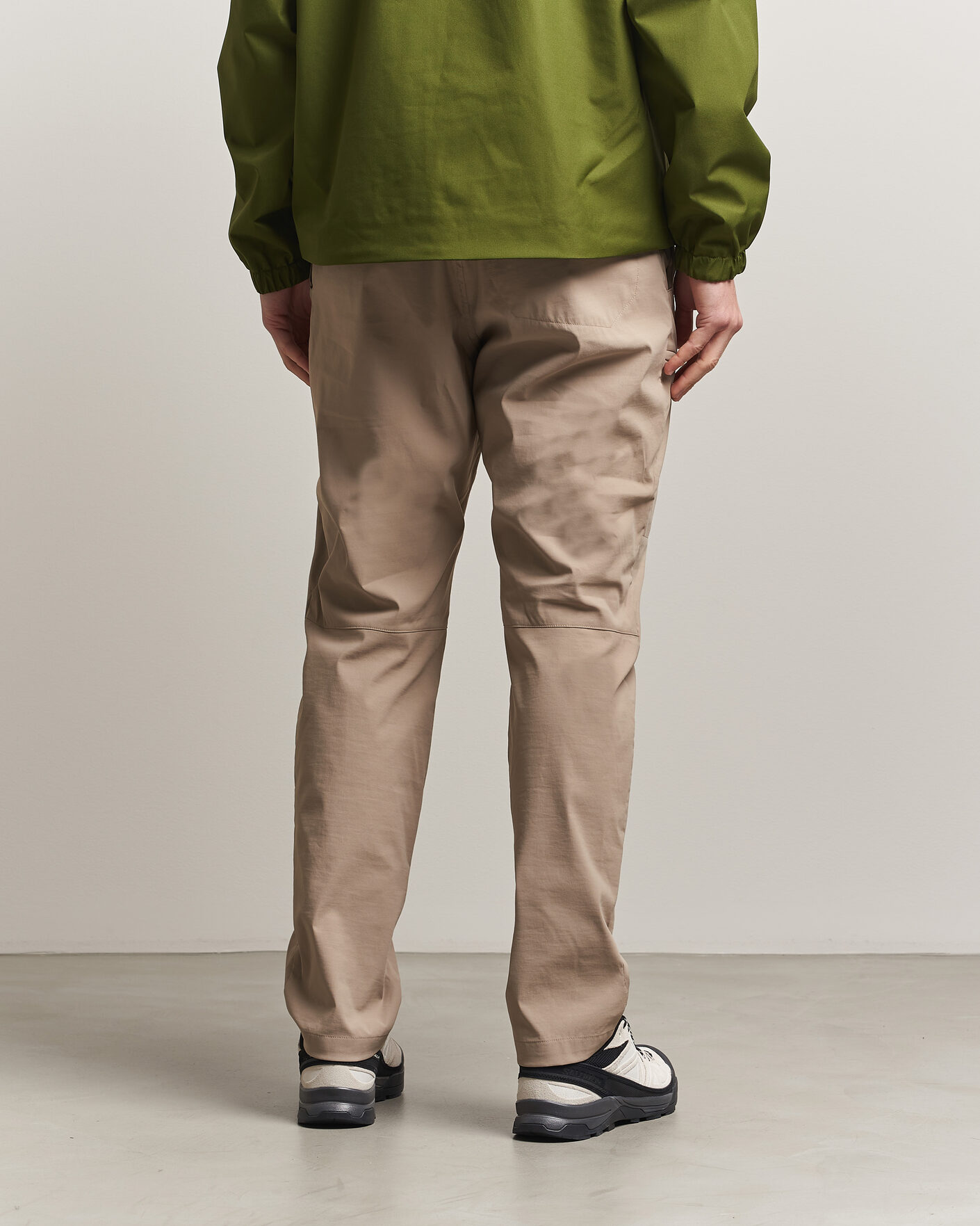 Uomini | Pantaloni | Peak Performance | Iconiq Pants Avid Beige