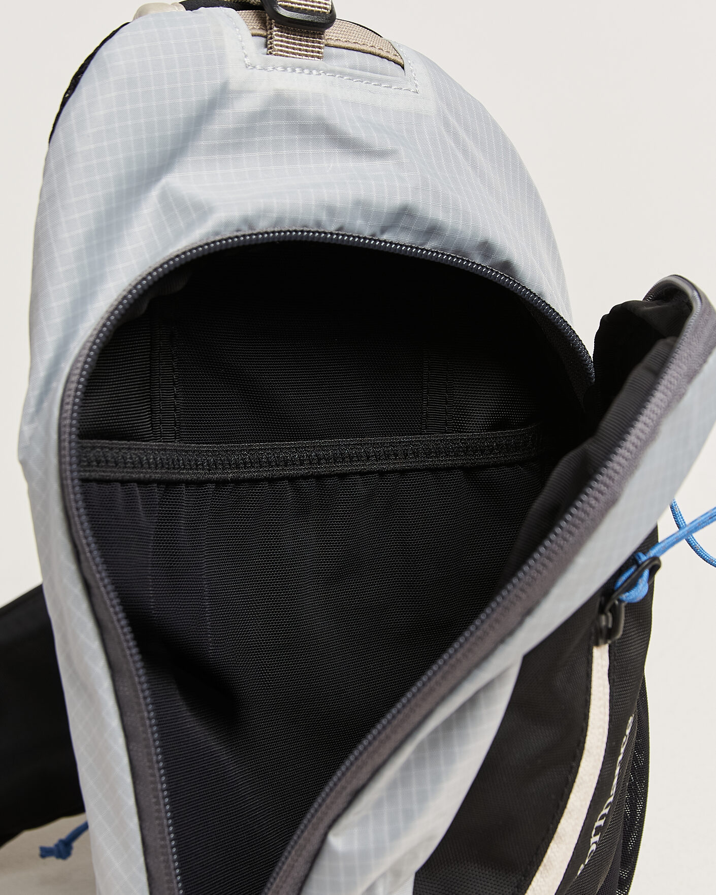 Uomini | Borse | Peak Performance | Outdoor Sling Bag Summit Smoke
